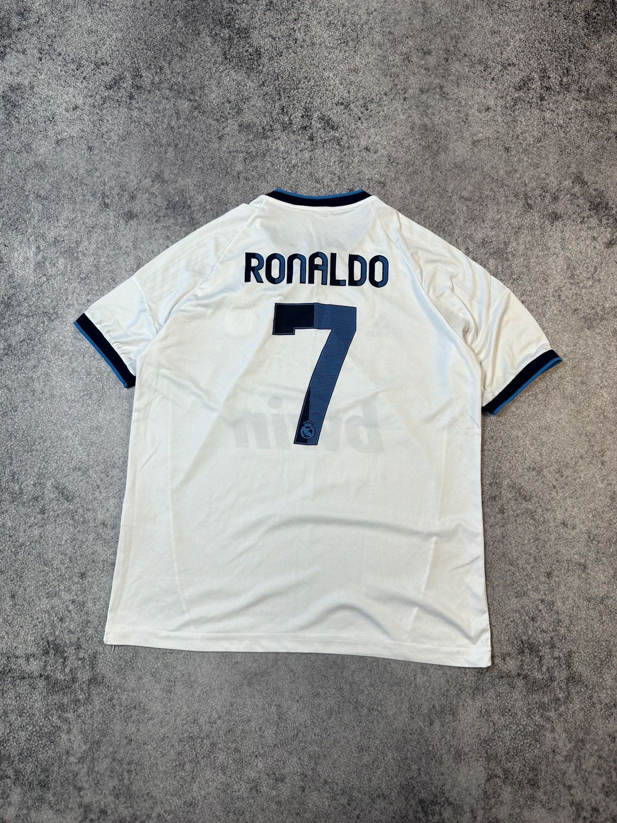 Vintage Vintage Adidas Real Madrid 7 Ronaldo Blokecore Rare USA XL Size US L / EU 52-54 / 3 - 1 Thumbnail