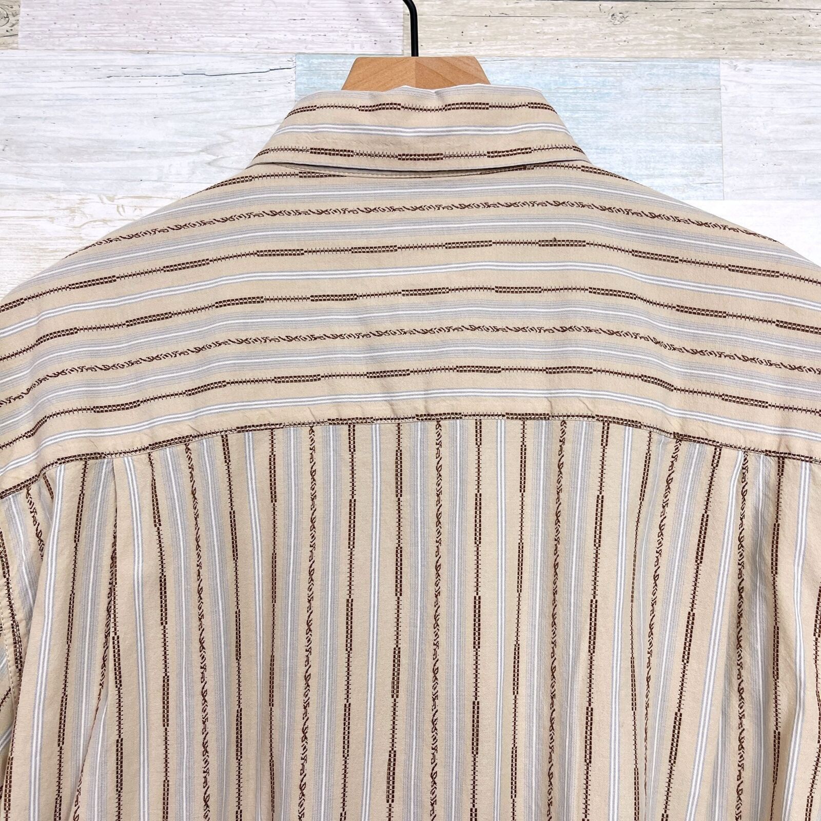 Aigle AIGLE Embroidered Striped Button Front Shirt Beige Mens L Size US L / EU 52-54 / 3 - 5 Thumbnail