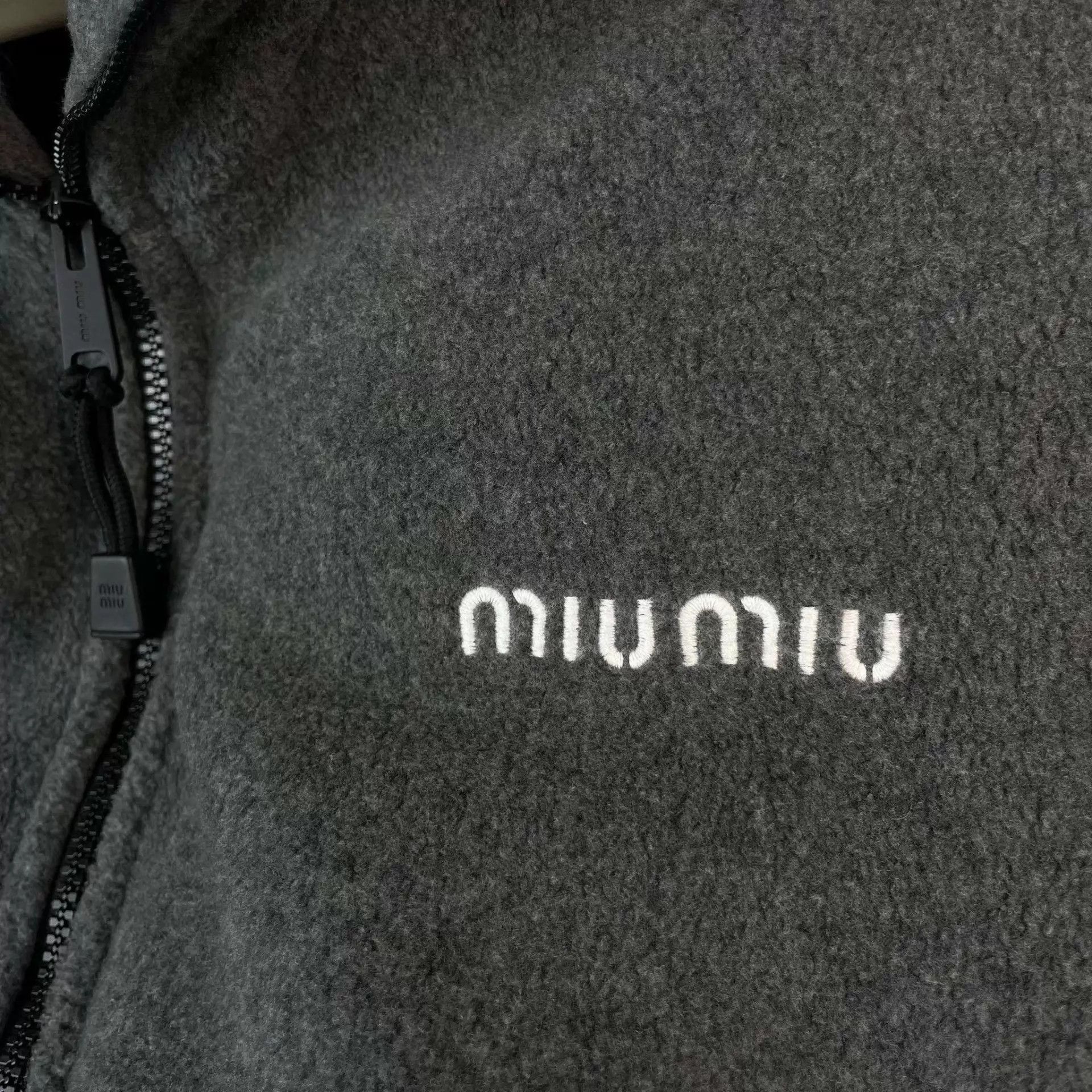 Miu Miu MIU MIU Gray Short Down Jacket 40 Size S / US 4 / IT 40 - 3 Thumbnail