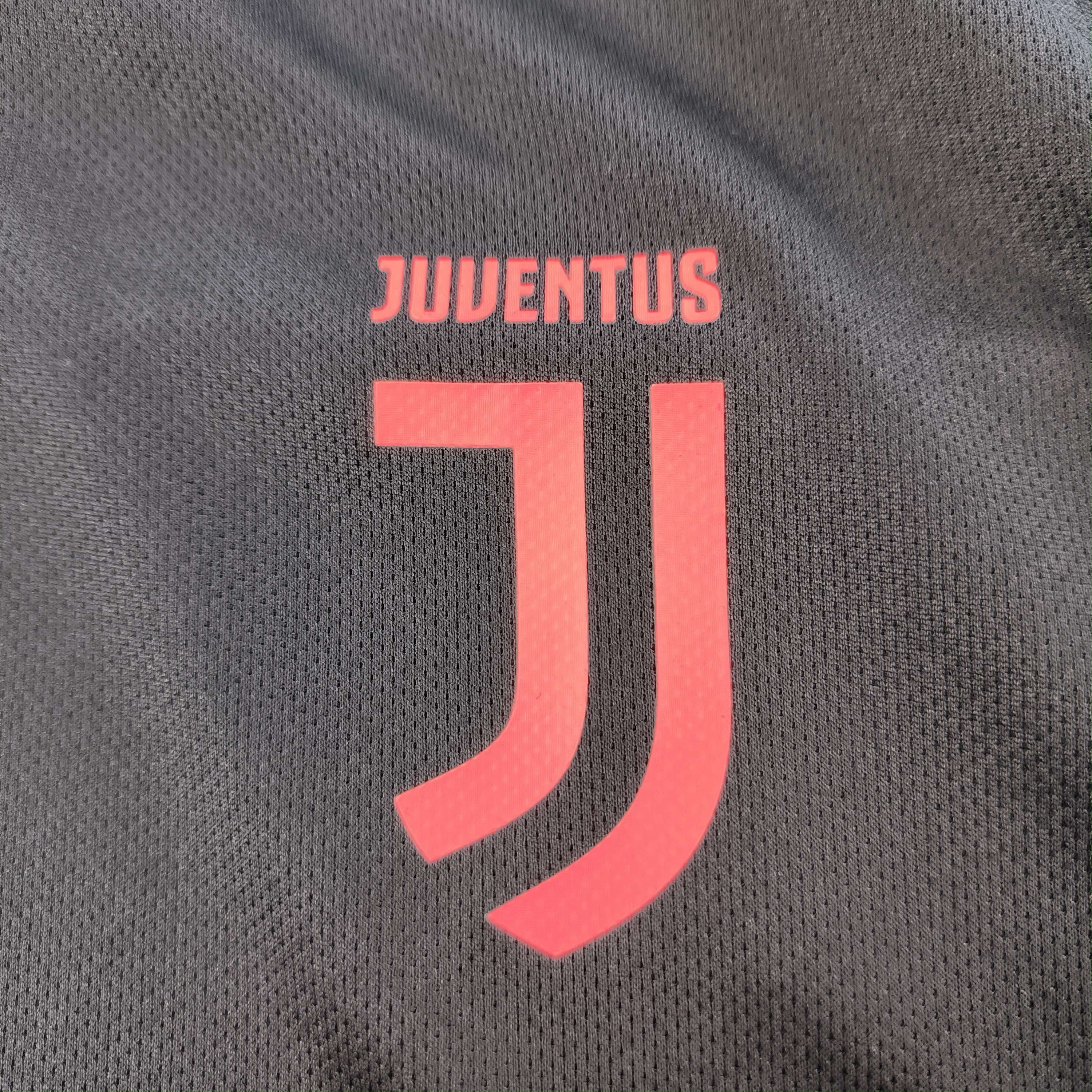 Adidas Juventus 2019-20 Adidas training football jersey size XS Size US XS / EU 42 / 0 - 3 Thumbnail