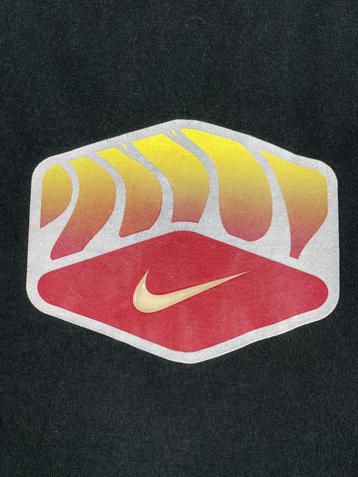Nike × Vintage 2000’s Vintage Nike TN Gradient Logo Boxy Tee Size US XL / EU 56 / 4 - 3 Thumbnail