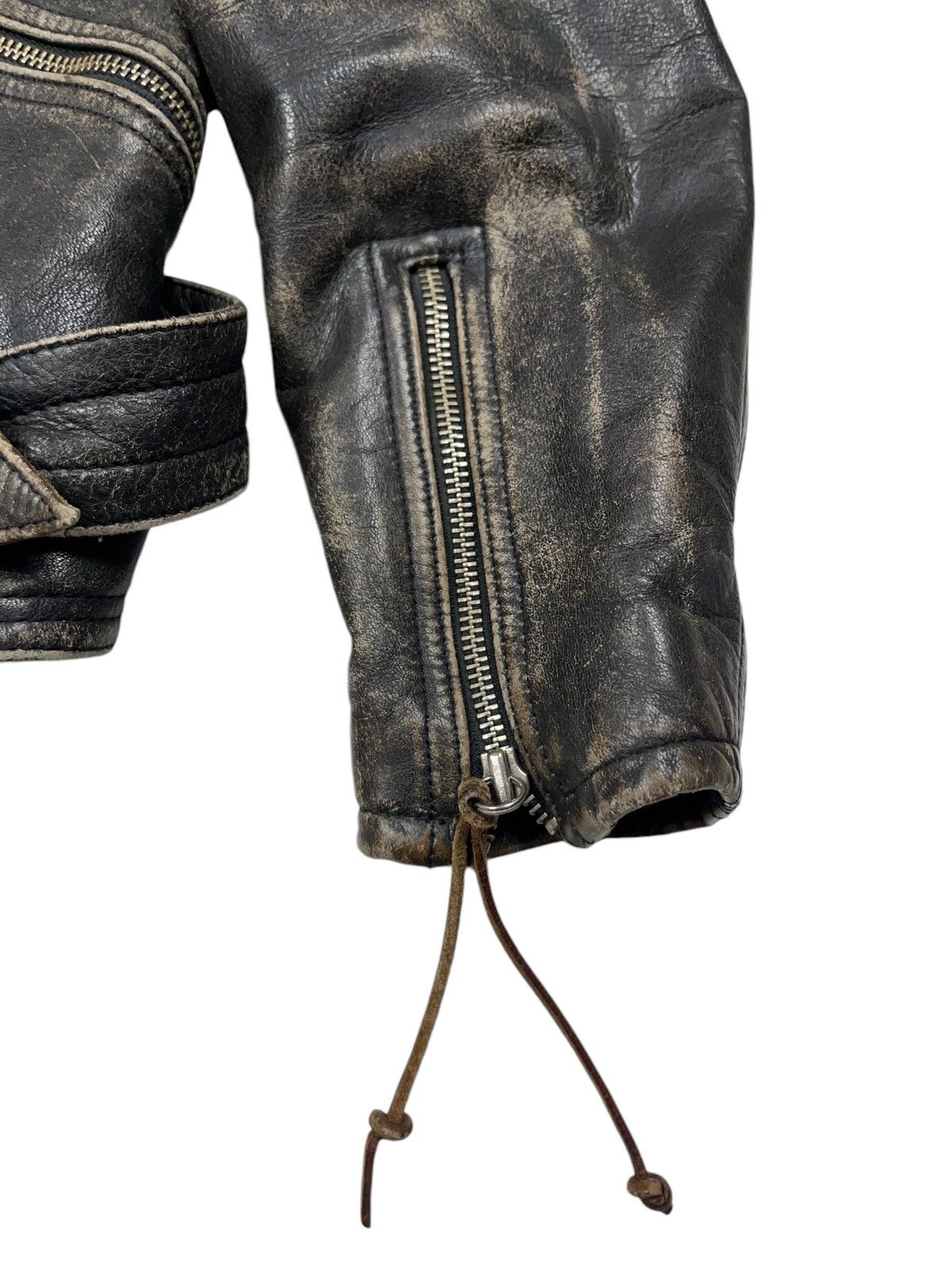 Brockum Vintage 1994 Guns n Roses Distressed Leather Biker Jacket Size US L / EU 52-54 / 3 - 5 Thumbnail
