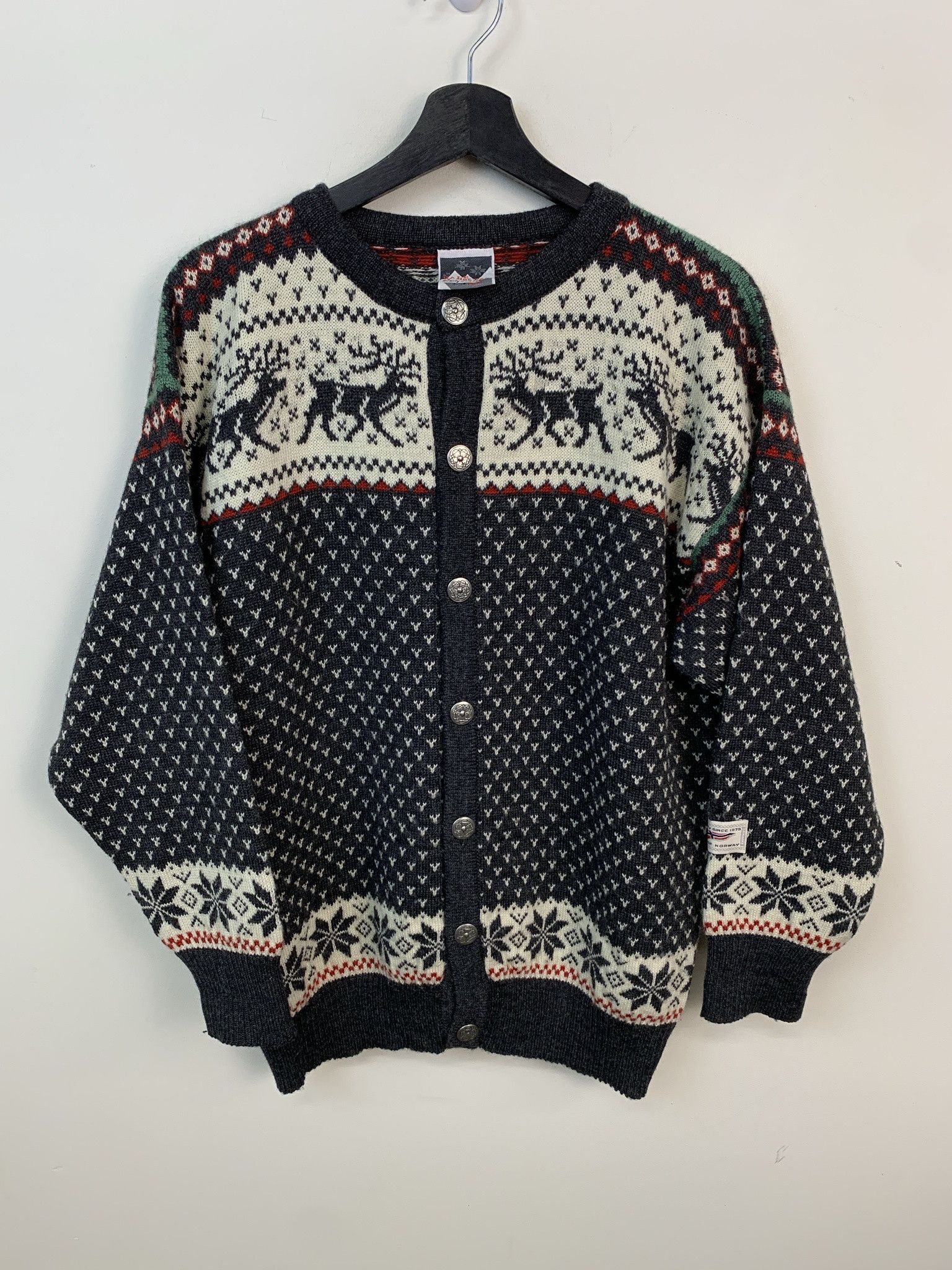 Dale Of Norway Vintage Cardigan 1990s Dale Of Norway Reindeer Christmas Sweater Size L Size US L / EU 52-54 / 3 - 1 Thumbnail