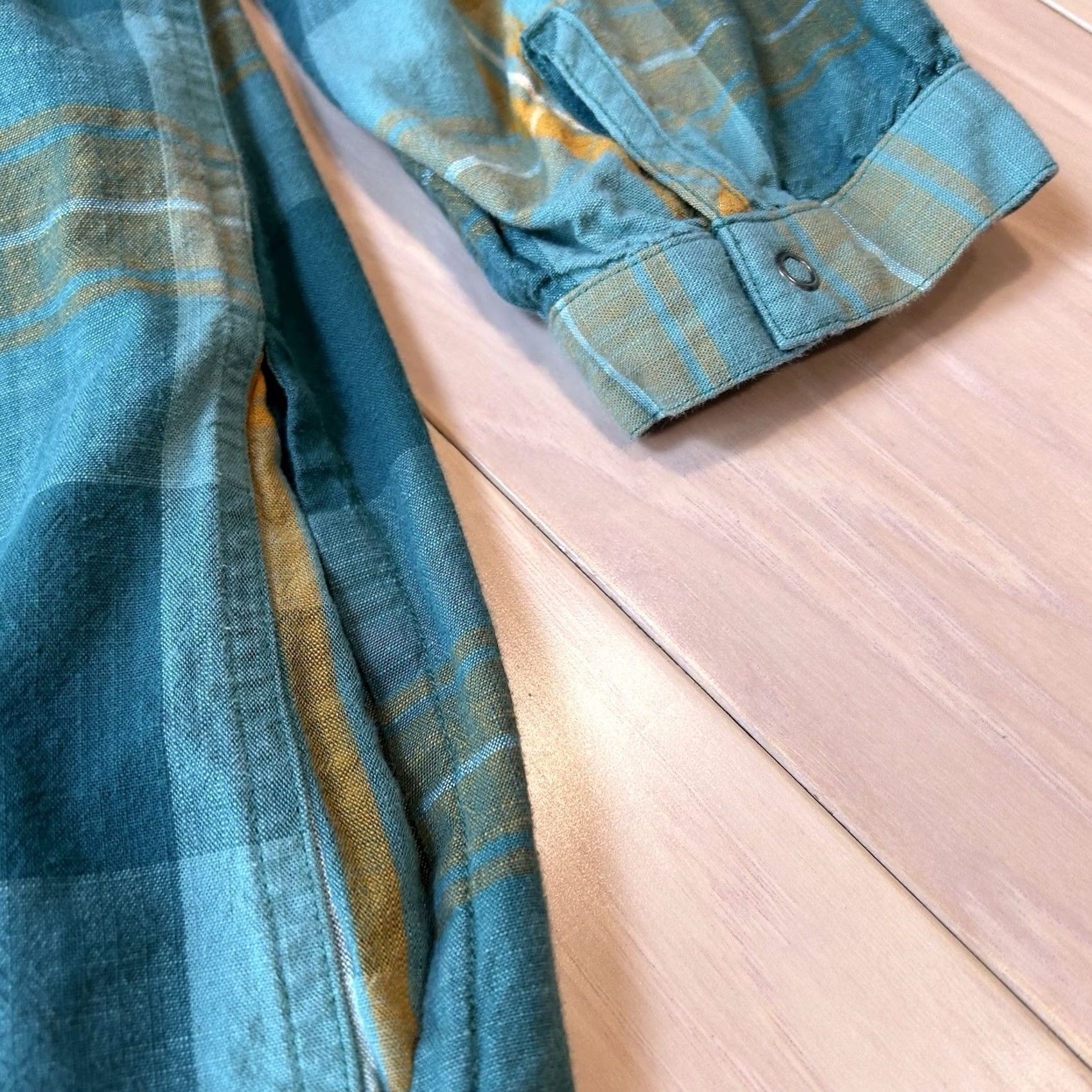 Patagonia Patagonia Dress Shirt Green Plaid Womens 6 Knee Length Raglan Sleeve Pockets Cotton Pullover Collared Vintage No Size M / US 6-8 / IT 42-44 - 5 Thumbnail