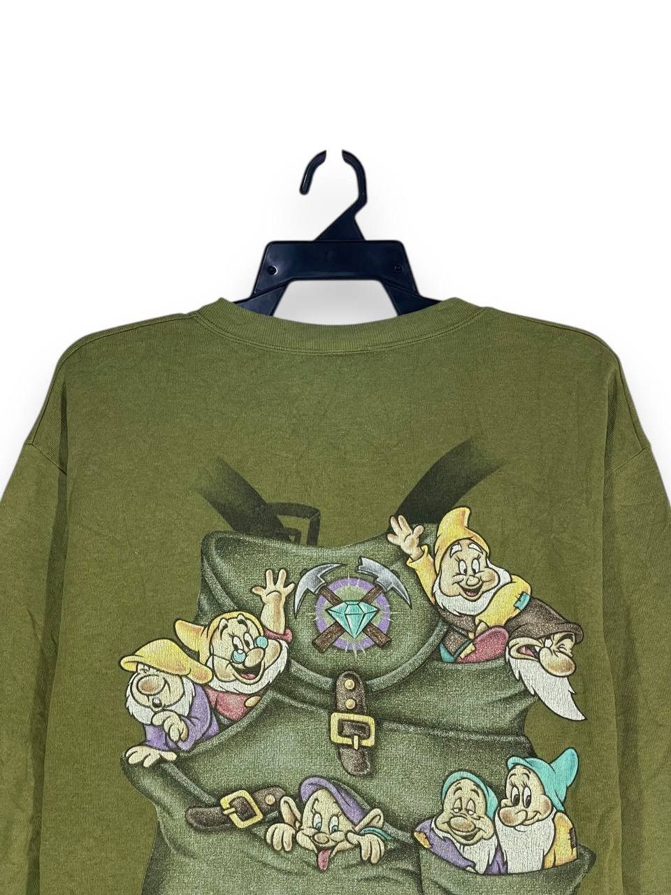 Disney Vintage snow white and seven dwarf Size US L / EU 52-54 / 3 - 2 Thumbnail