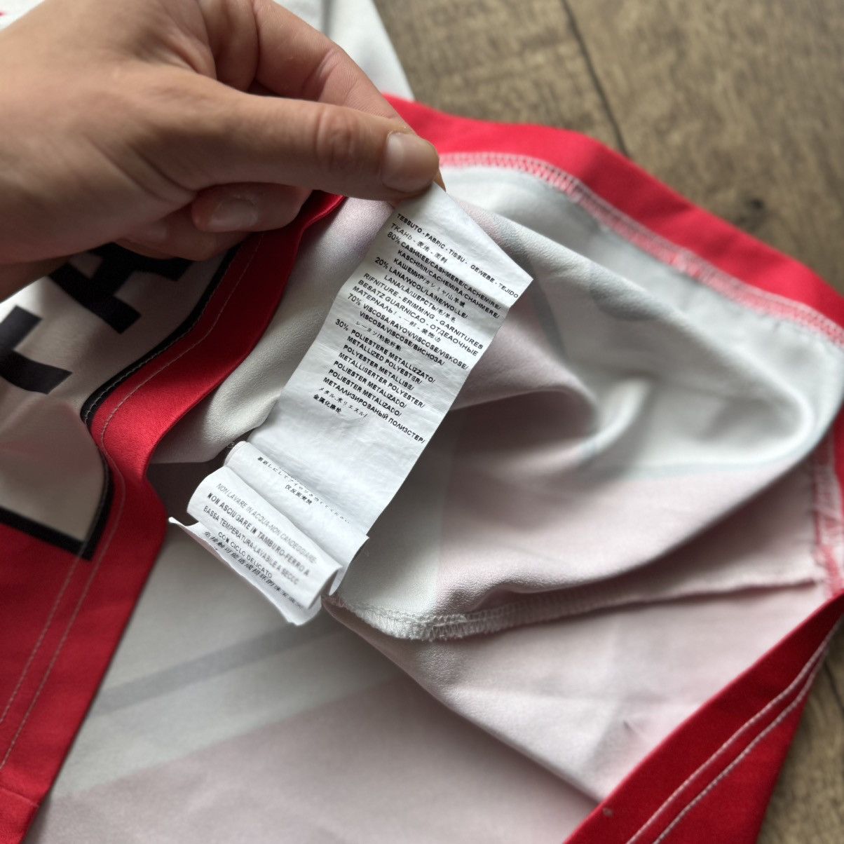 Moschino Moschino Fashion Kills Tee Shirt Jeremy Scott Hype Jersey Size US S / EU 44-46 / 1 - 8 Thumbnail
