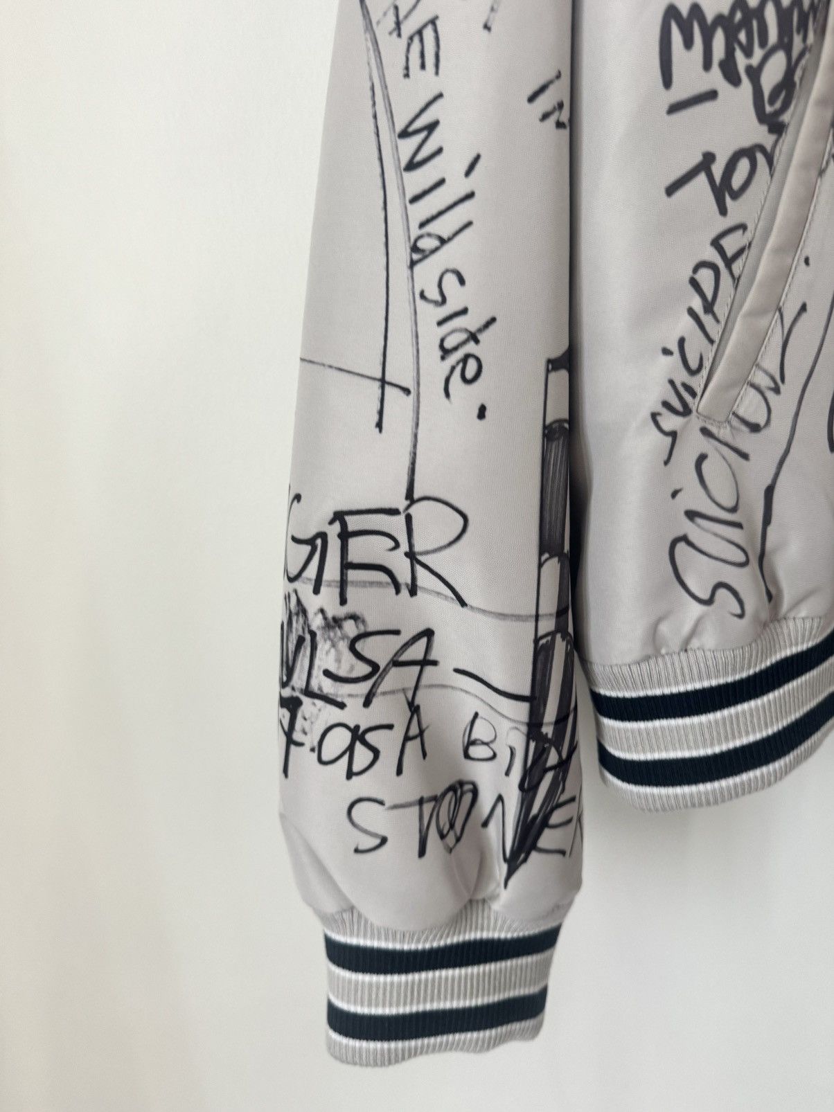 Paly Hollywood Paly Hollywood “Bolinas”Graffiti-Print Bomber Jacket Grey XL Size US XL / EU 56 / 4 - 6 Thumbnail