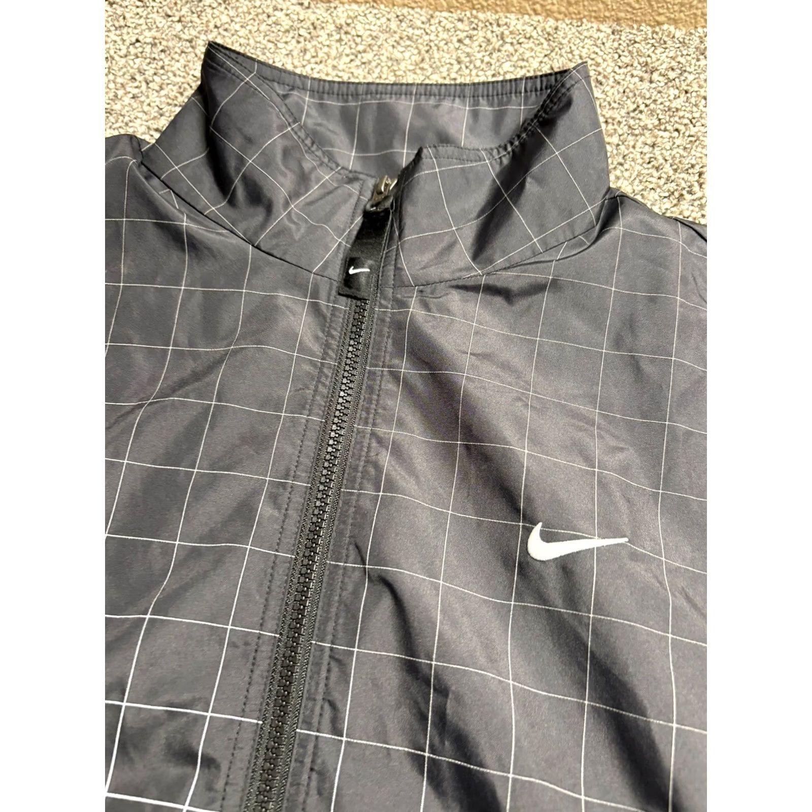 Nike Nike Lab Jacket Mens M Flicker Flash Check Grid Zip Windbreaker CV0556-010 Black Nylon Full Zip Mens Size US M / EU 48-50 / 2 - 2 Thumbnail