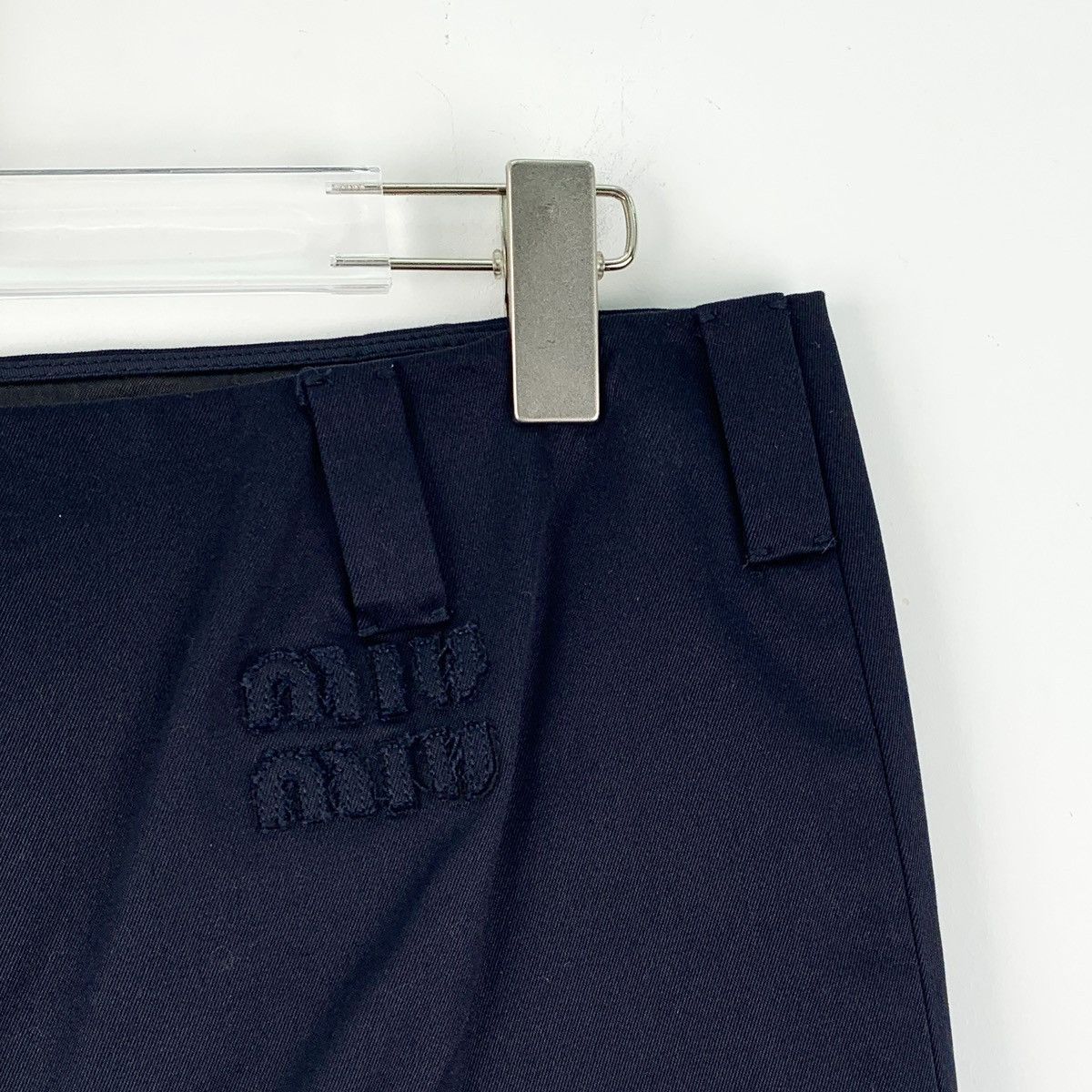 Miu Miu Miu Miu Logo Embroidered Cotton Casual Skirt K26WX Size 26" / US 2 / IT 38 - 5 Thumbnail