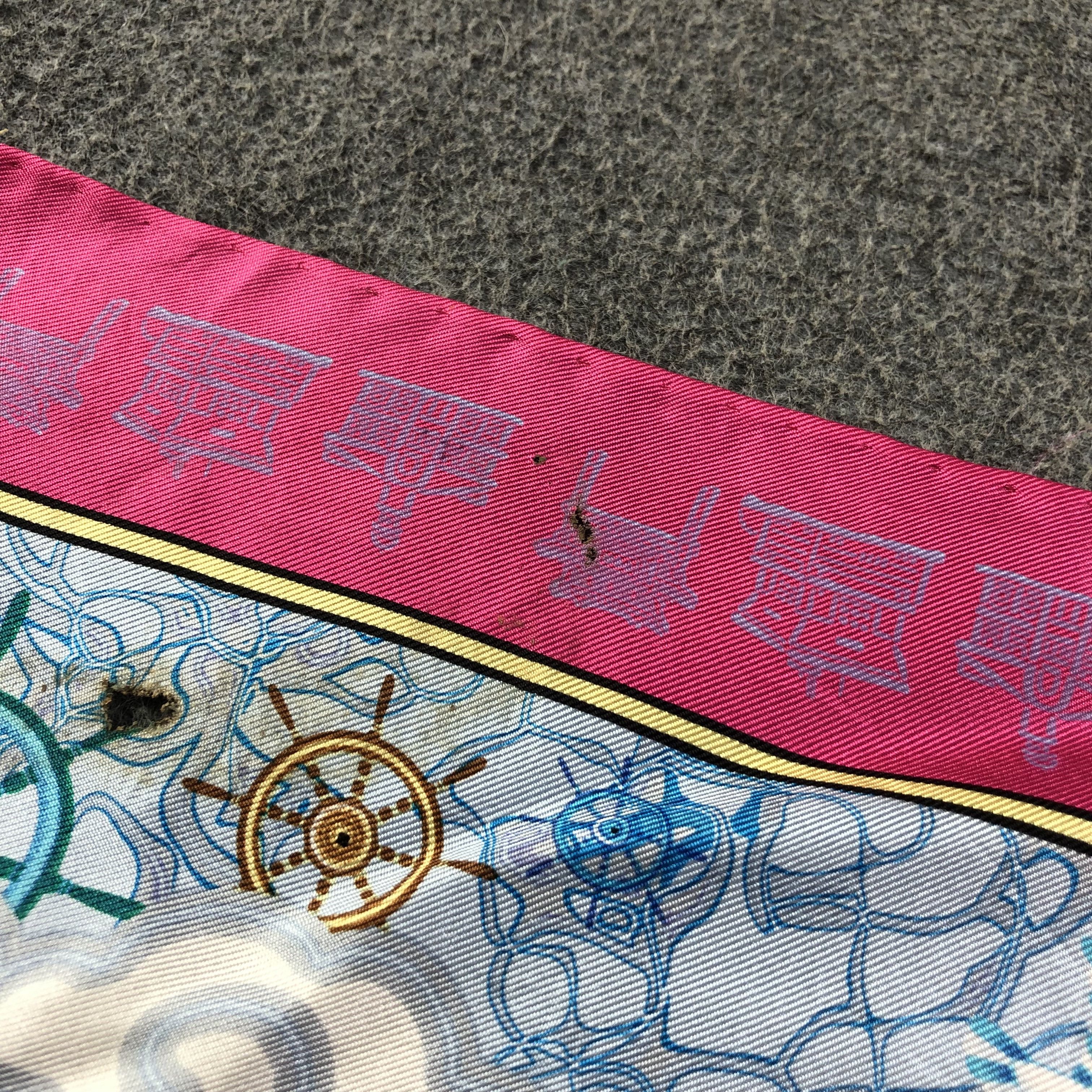 Japanese Brand Yokohama Silk Museum Luxury Silk Scarf M473 Size ONE SIZE - 6 Thumbnail