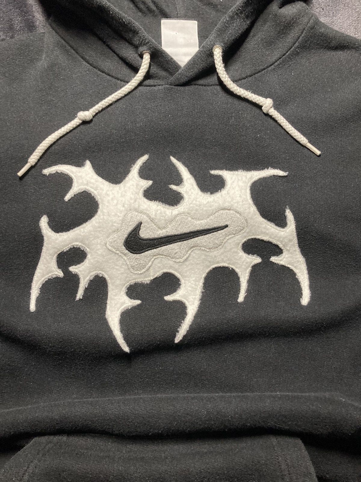 Nike × Vintage ⛩️nike hoodie custom fleece vintage y2k center big logo Size US M / EU 48-50 / 2 - 4 Thumbnail