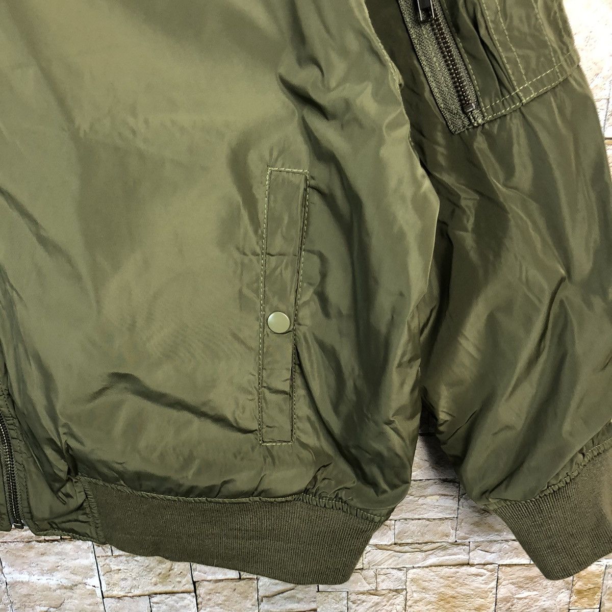 Japanese Brand Japan vintage Green Bombers Jacket #A566 Size US M / EU 48-50 / 2 - 10 Thumbnail