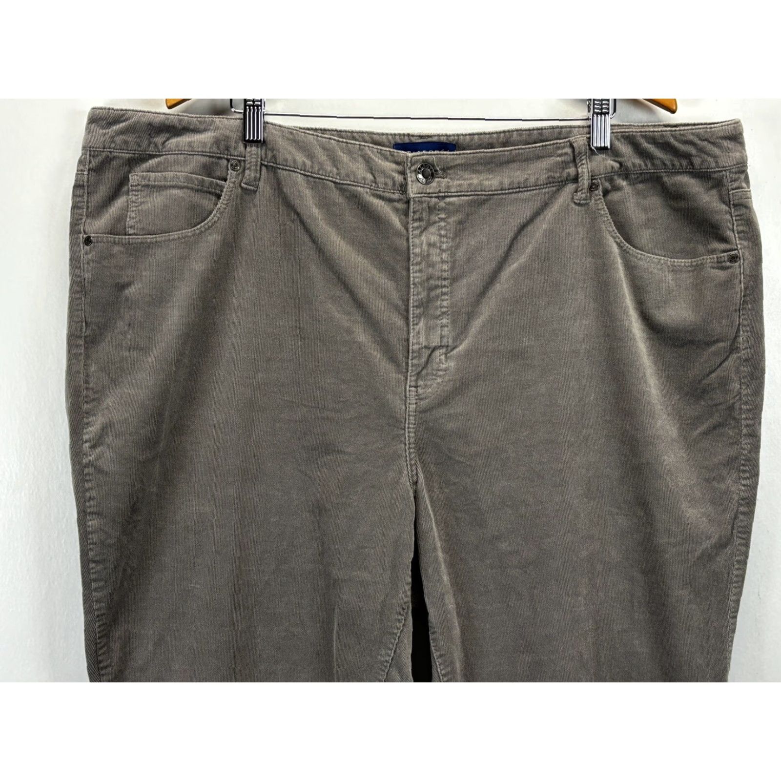 Talbots Talbots Plus Size 24W High Waist Straight Leg Corduroy Pants Gray Womens Size 42" / US 20 - 2 Thumbnail