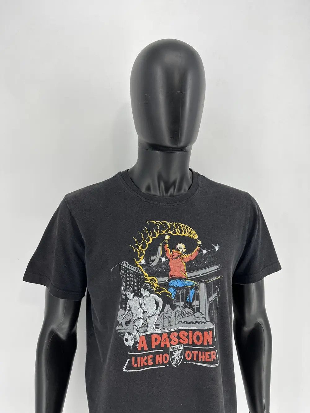 Vintage Vintage 90s Art Stand Football Soccer Fans T-Shirt hooligan Size US L / EU 52-54 / 3 - 3 Thumbnail