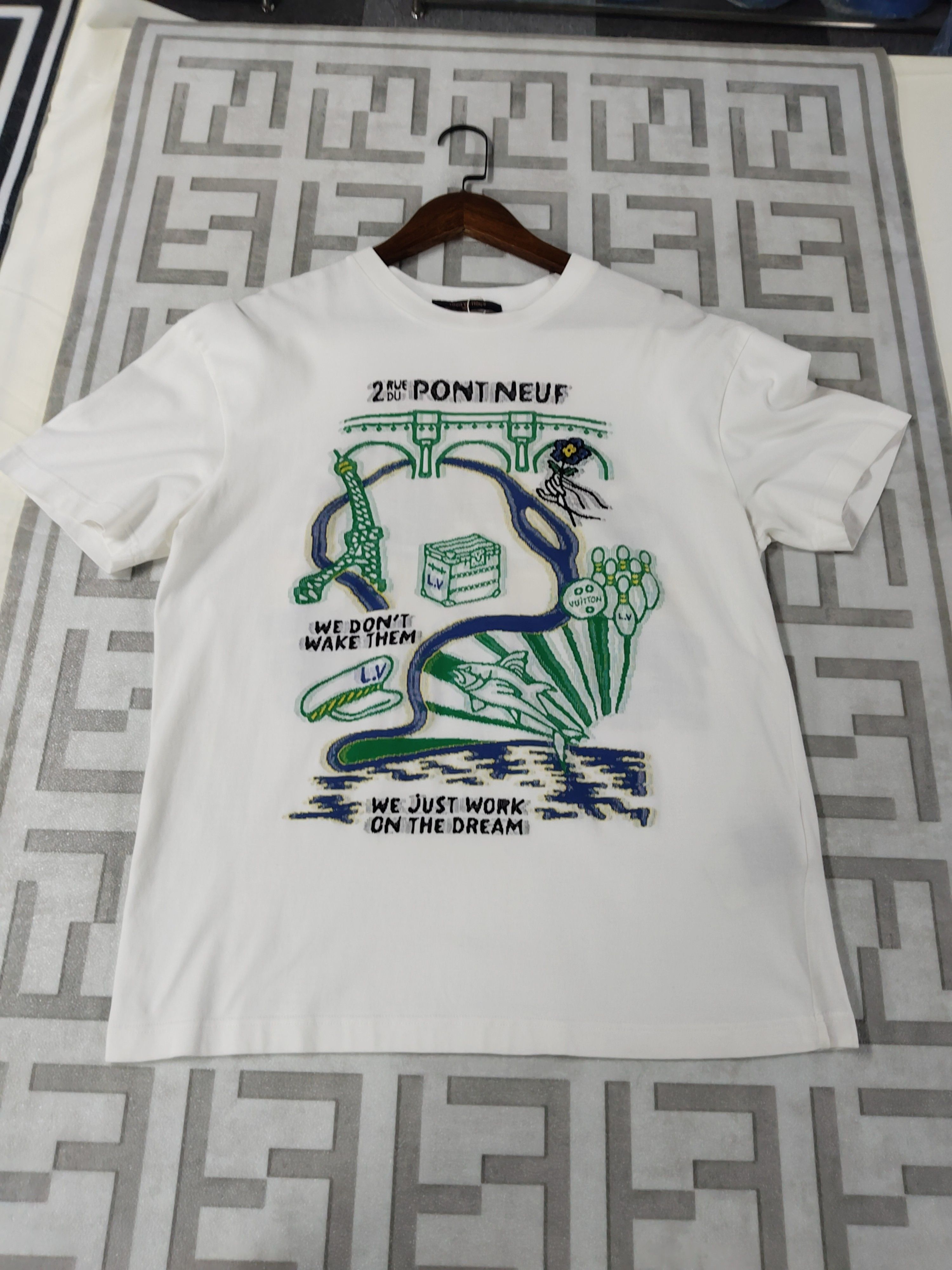 Louis Vuitton 2 Rue Pont Neuf Tシャツ Louis Vuitton Louis Vuitton 2 Rue Pont Neuf Graphic T-Shirt Size S