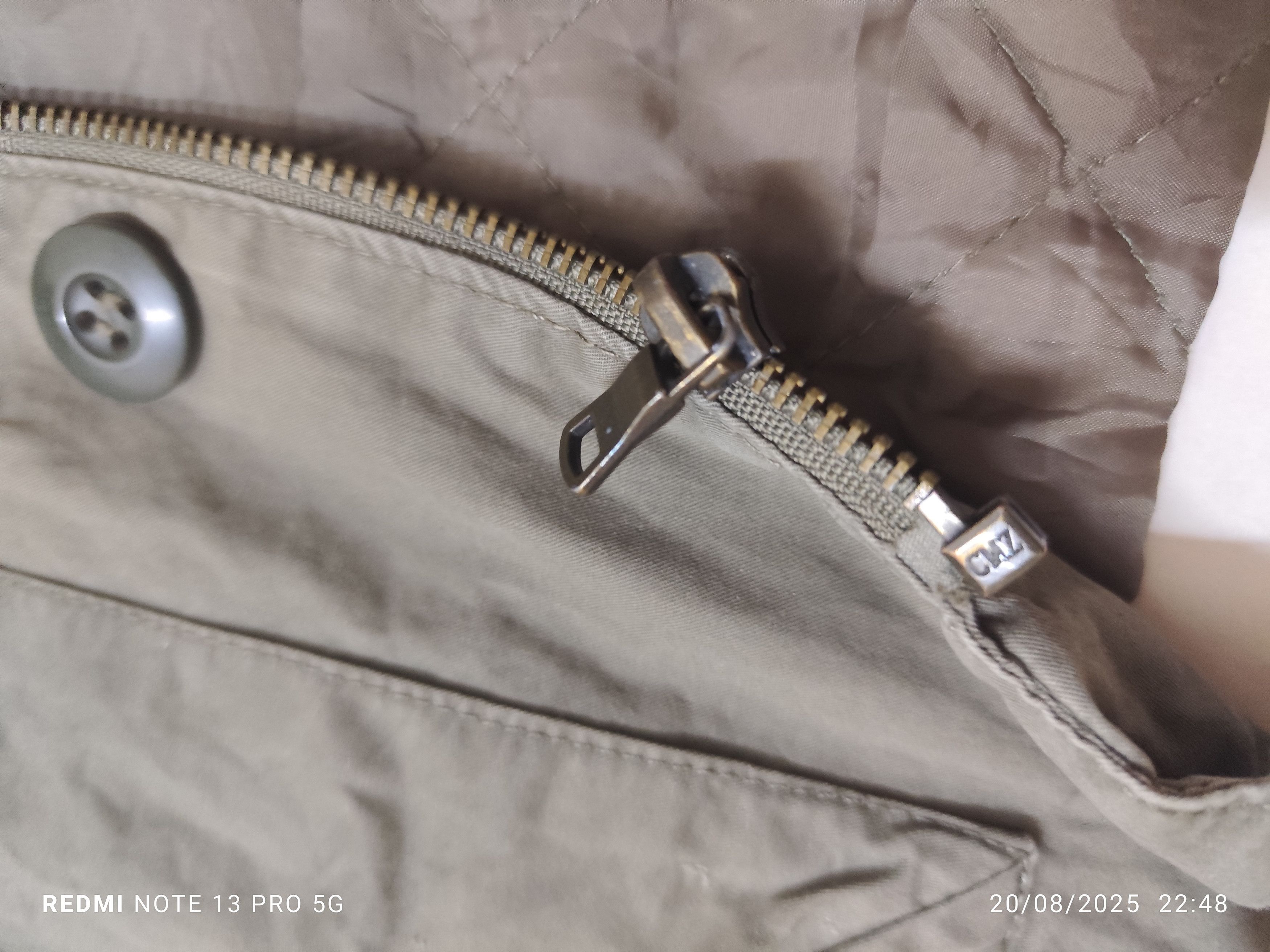 Other Converse Size US L / EU 52-54 / 3 - 7 Thumbnail