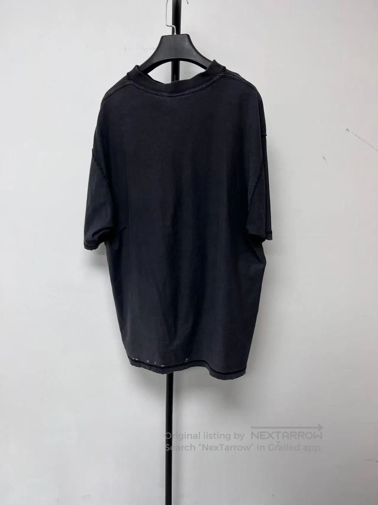 Balenciaga Balenciaga Logo Solid Short Sleeve Men's T-Shirt. Size US M / EU 48-50 / 2 - 2 Thumbnail