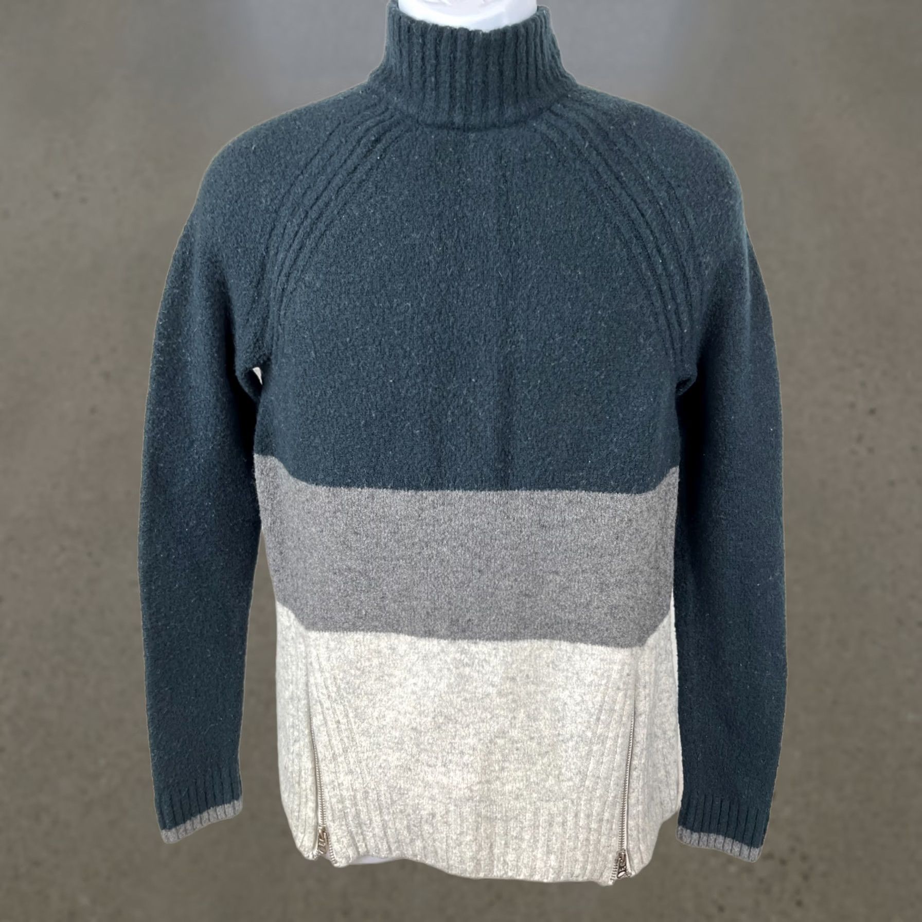 Abercrombie & Fitch Abercrombie & Fitch Sweater Womens Small Colorblock Mock Neck Wool Blend Zipper Pullover Knit Long Sleeve Multicolor Pattern Zipper Size S / US 4 / IT 40 - 1 Thumbnail