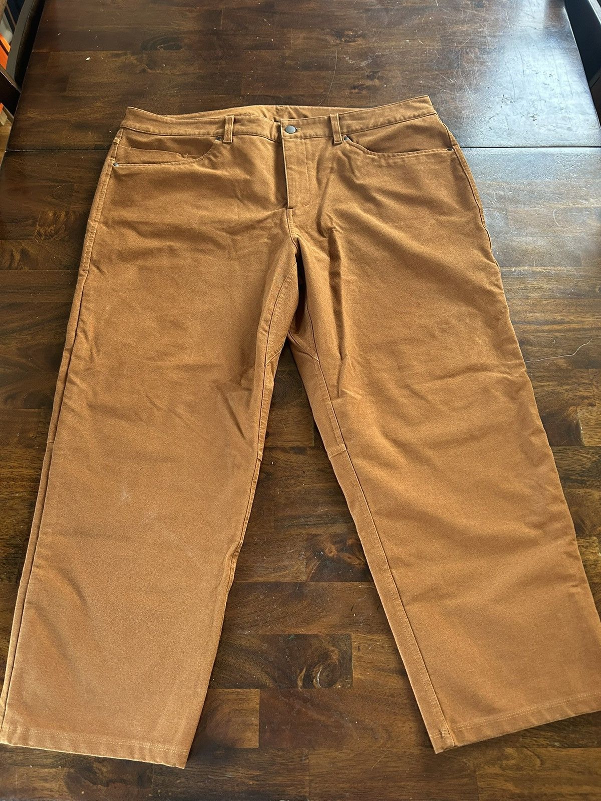 Lululemon Lululemon ABC Pants Size US 40 / EU 56 - 1 Thumbnail