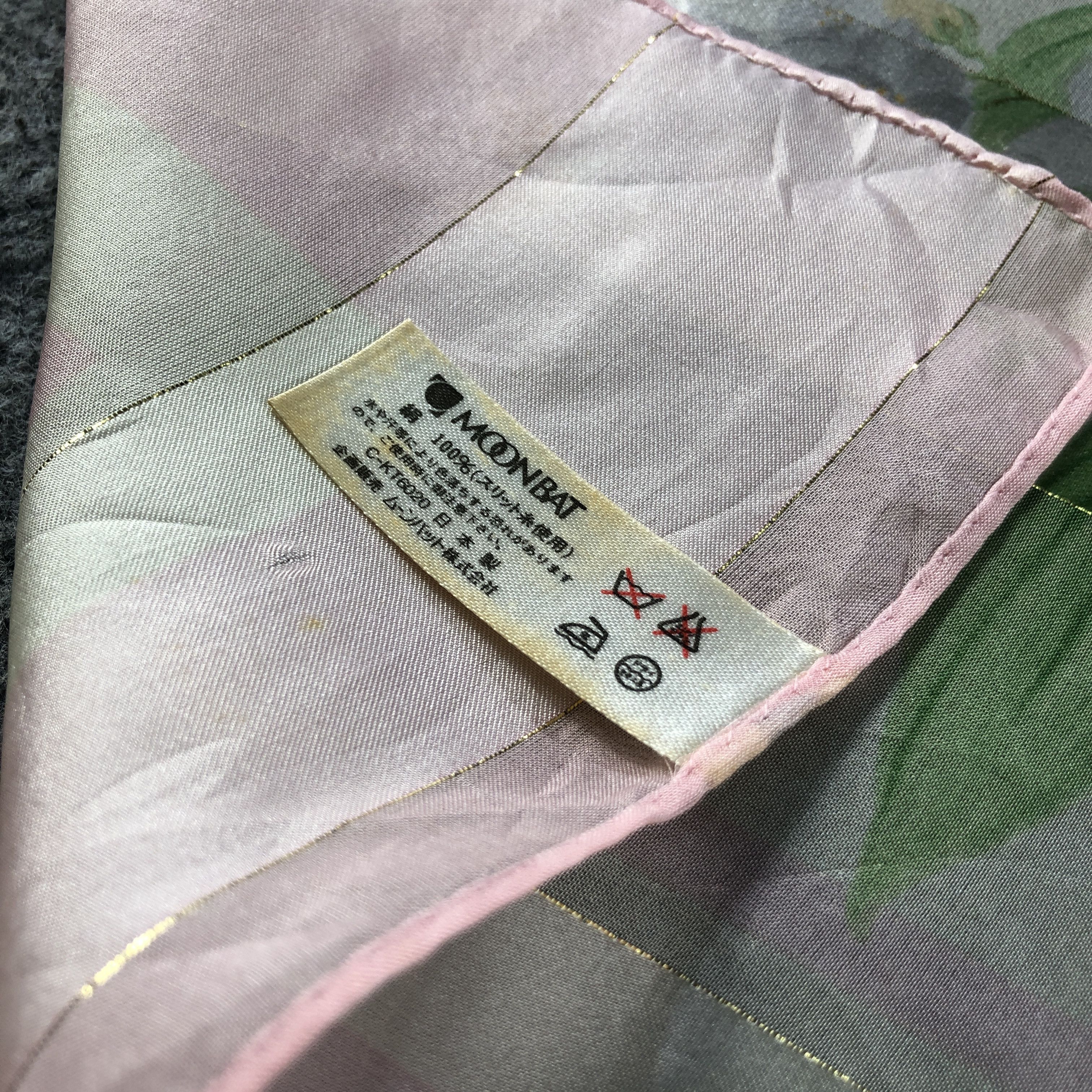 Hardy Amies Hardy Amies Floral Silk Scarf M1355 Size ONE SIZE - 5 Thumbnail