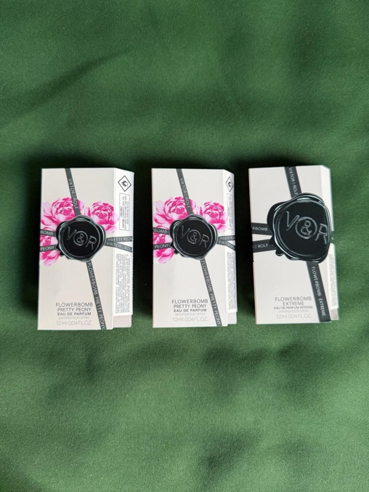 Viktor & Rolf Viktor & Rolf / Flowerbomb Peony Duo + Extreme Set / 3pc Size ONE SIZE - 1 Thumbnail