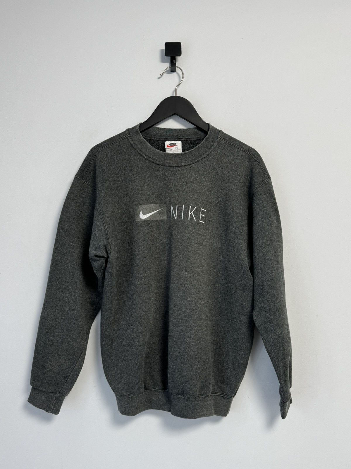 Nike Nike Vintage Sweatshirt 90’S Style Hype Big Logo Size US M / EU 48-50 / 2 - 1 Thumbnail