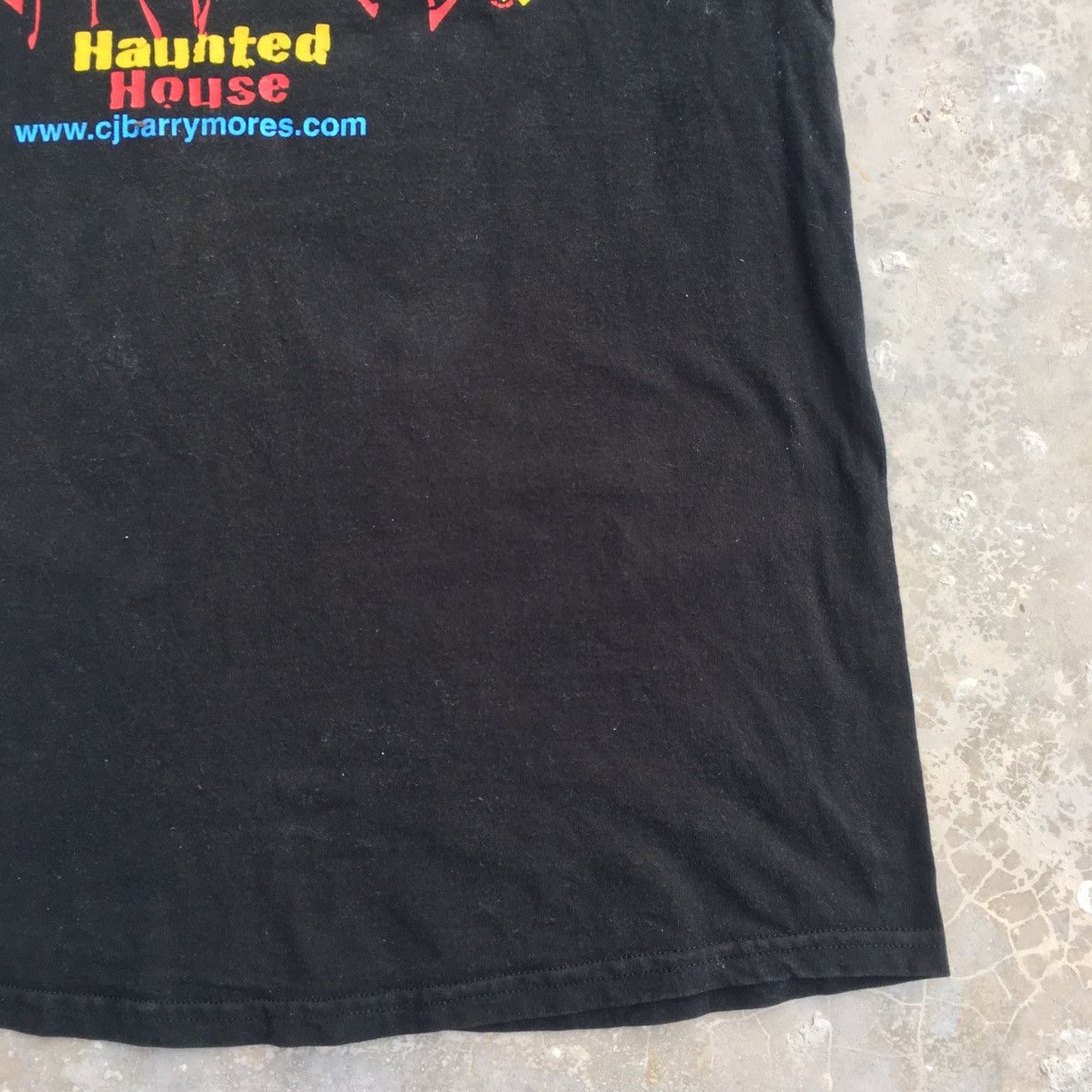 Expert Horror × Fruit Of The Loom Vintage NIGHT CRAWLERS Haunted House Tee Size US L / EU 52-54 / 3 - 6 Thumbnail