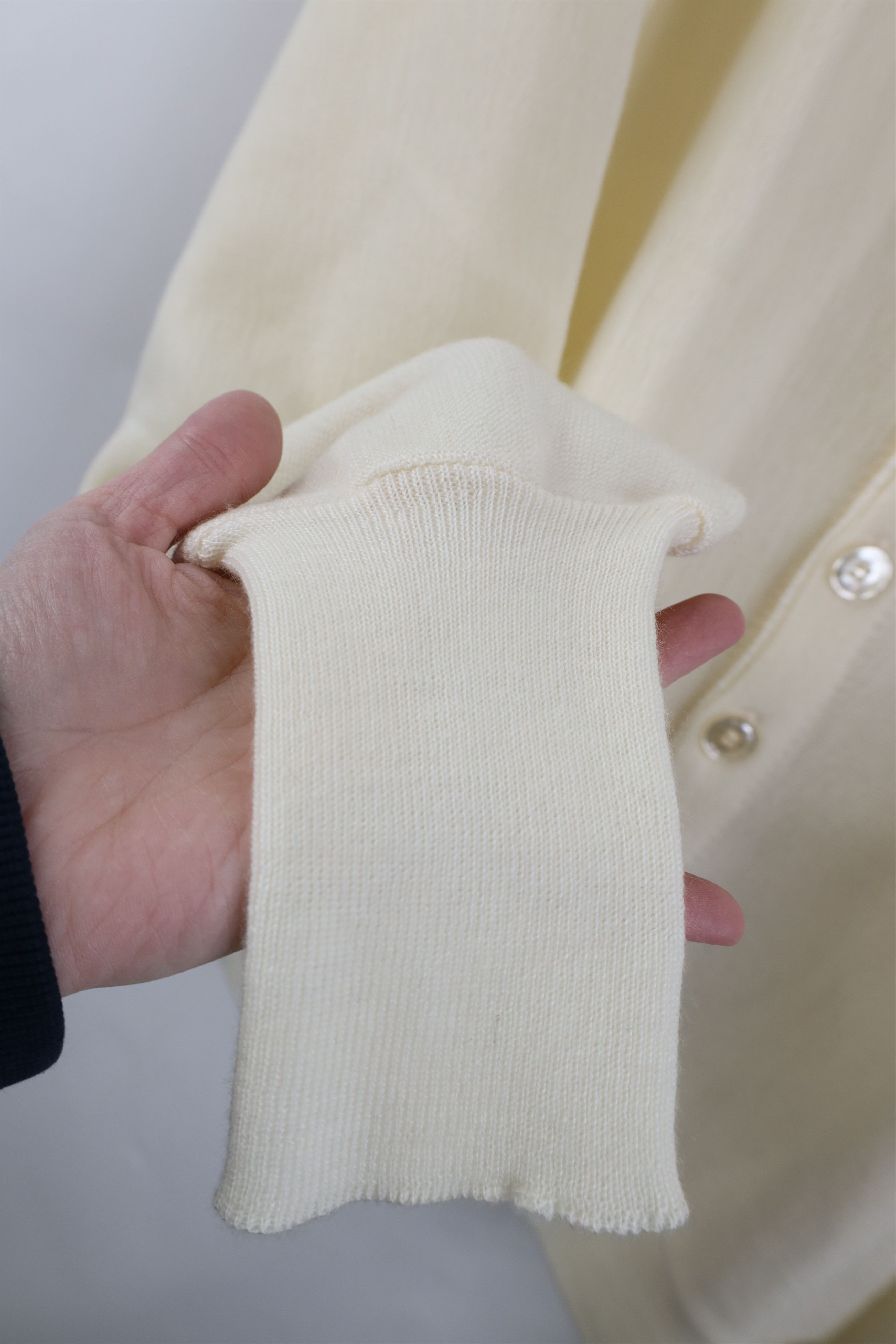 Vintage Vintage 70s Streetwear Cobain Cardigan Sweater Cream USA Size US L / EU 52-54 / 3 - 8 Thumbnail