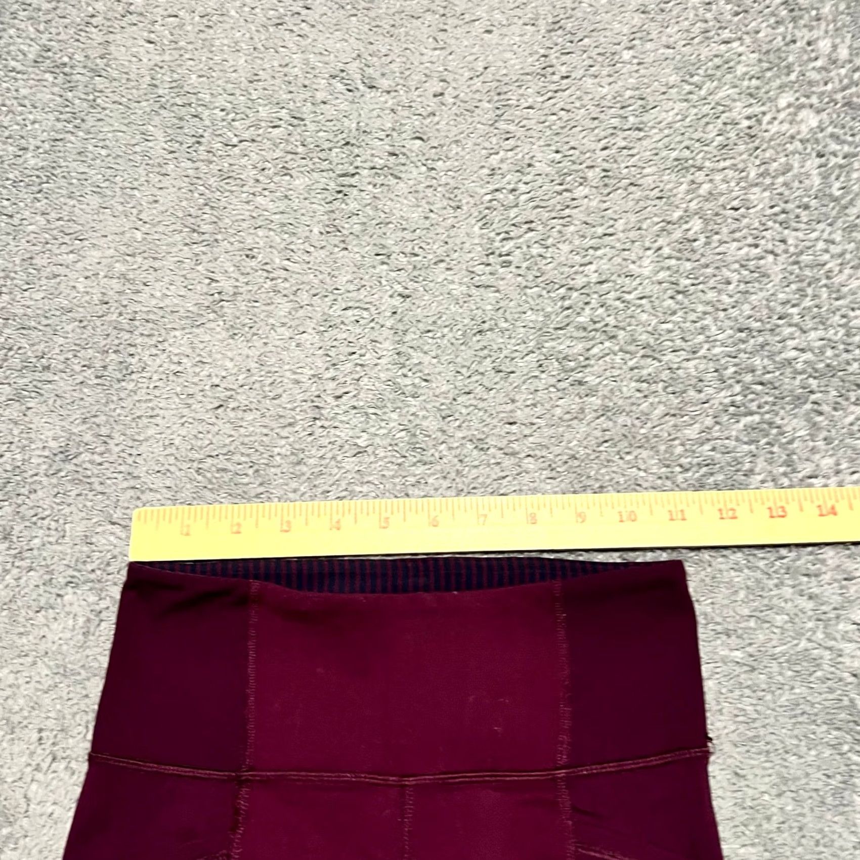 Lululemon Lululemon Leggings Womens XS 2 Avenue Maroon Hyper Stripe Size 26" / US 2 / IT 38 - 5 Thumbnail
