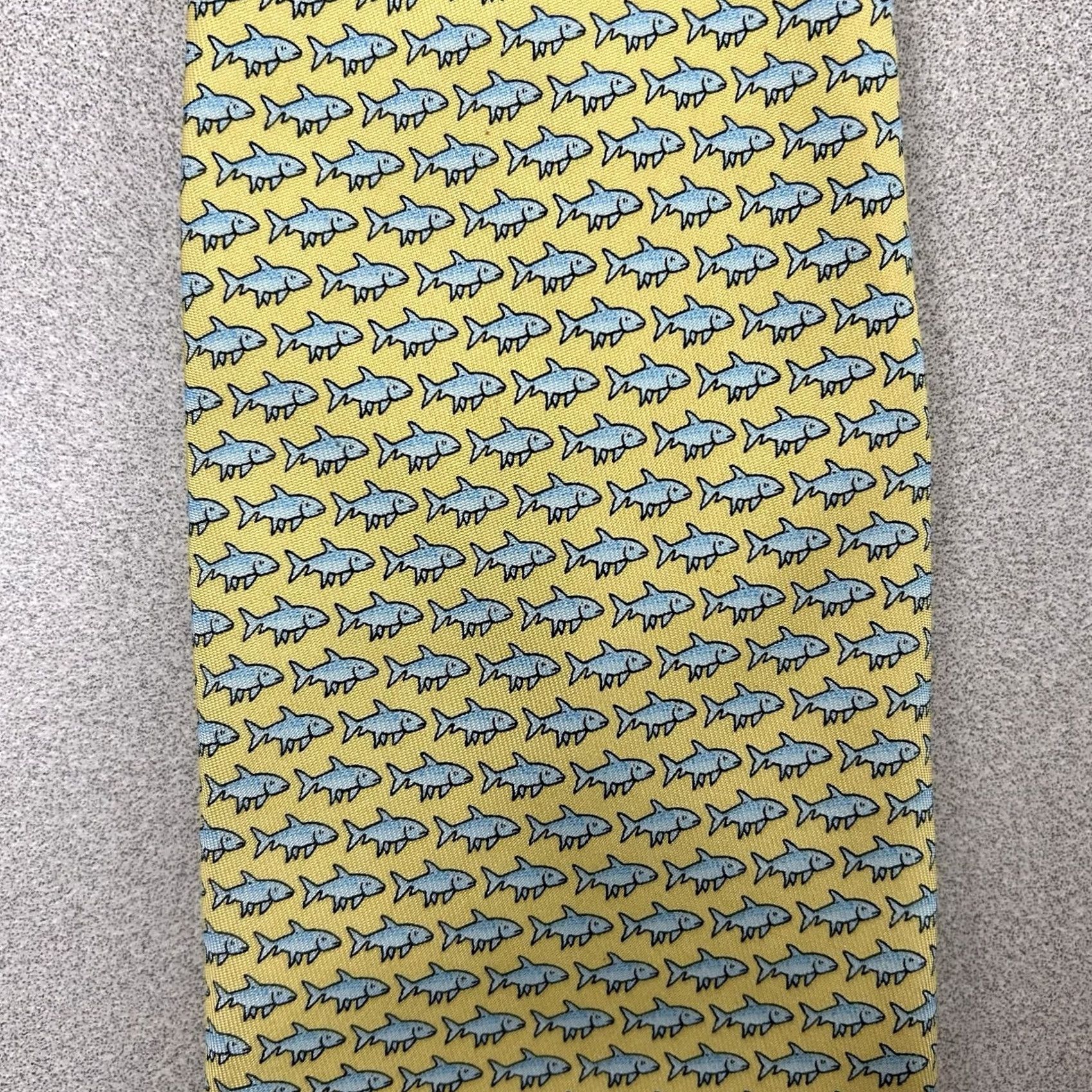 Vineyard Vines Vineyard Vines Bonefish Fish Yellow Necktie 100% Silk Hand Picked Tie Men's 64” Size ONE SIZE - 3 Thumbnail