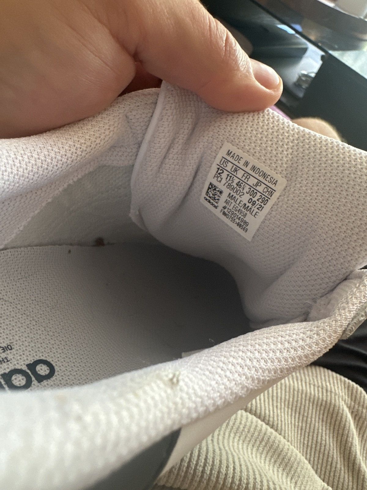 Adidas Adidas SUPERSTAR Size US 12 / EU 45 - 9 Thumbnail