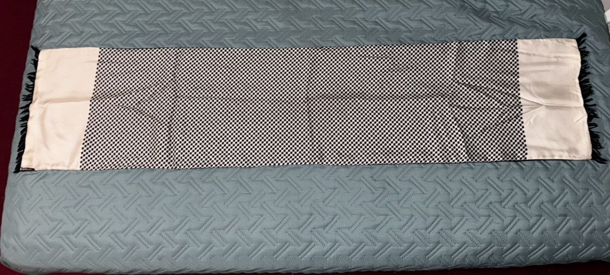 Hermes Vintage Hermès Wool & Silk Houndstooth Scarf Size 40 - 5 Thumbnail
