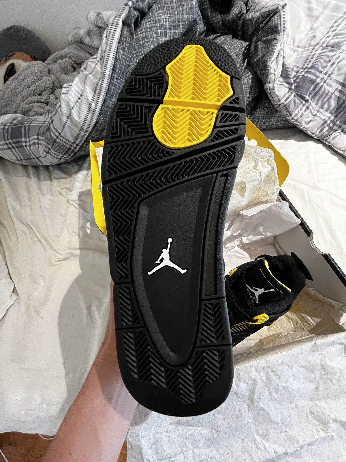 Jordan Brand Jordan 4 thunder Size US 12.5 / EU 45-46 - 10 Thumbnail