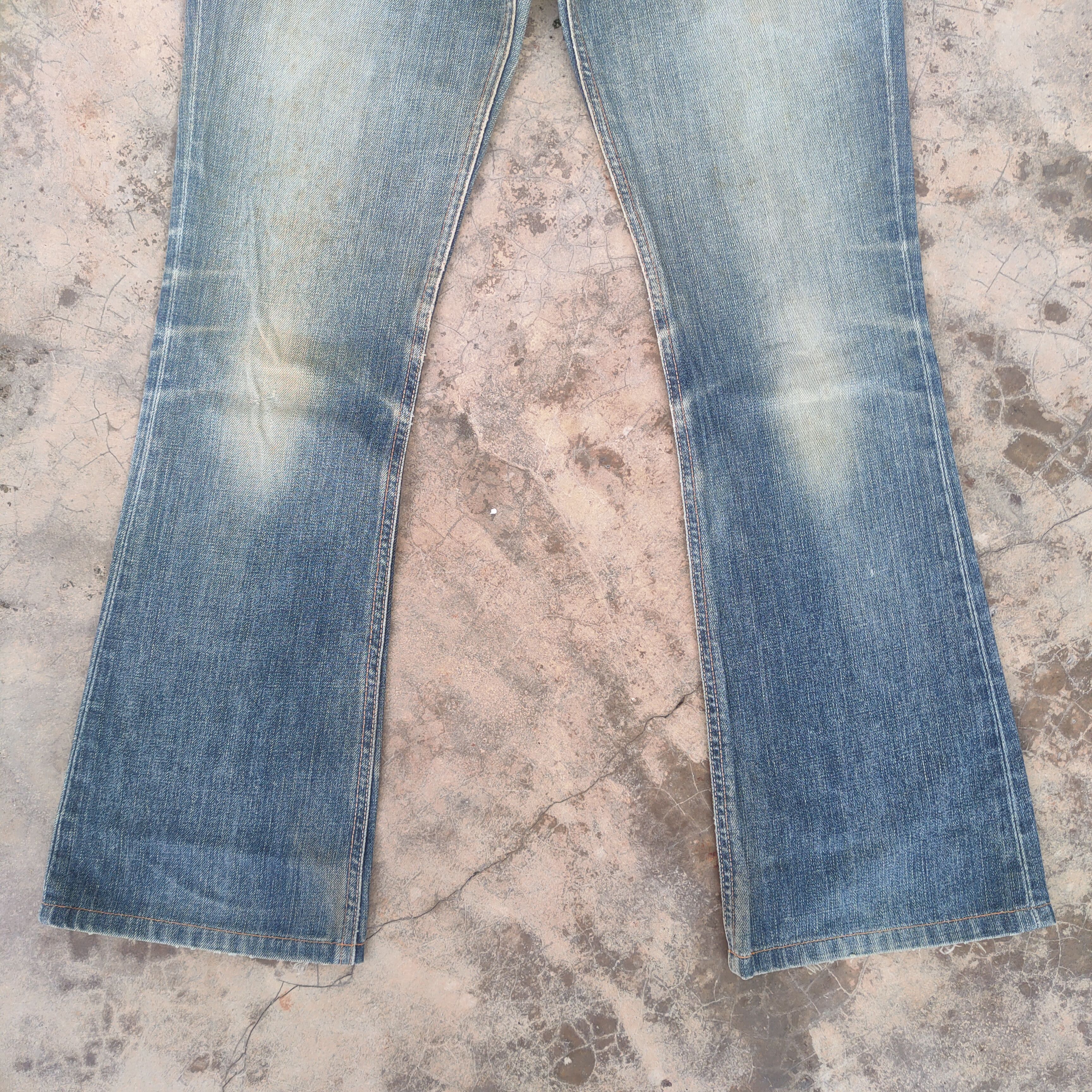 Japanese Brand VINTAGE SOMETHING FLARE FADED DENIM JEANS PANTS Size US 31 - 4 Thumbnail