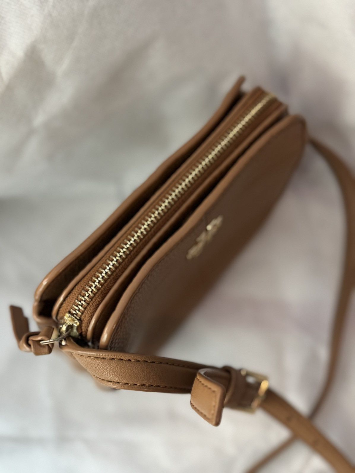 Tory Burch Retail $600 Tory Burch Ivy Micro Crossbody bag Size ONE SIZE - 4 Thumbnail