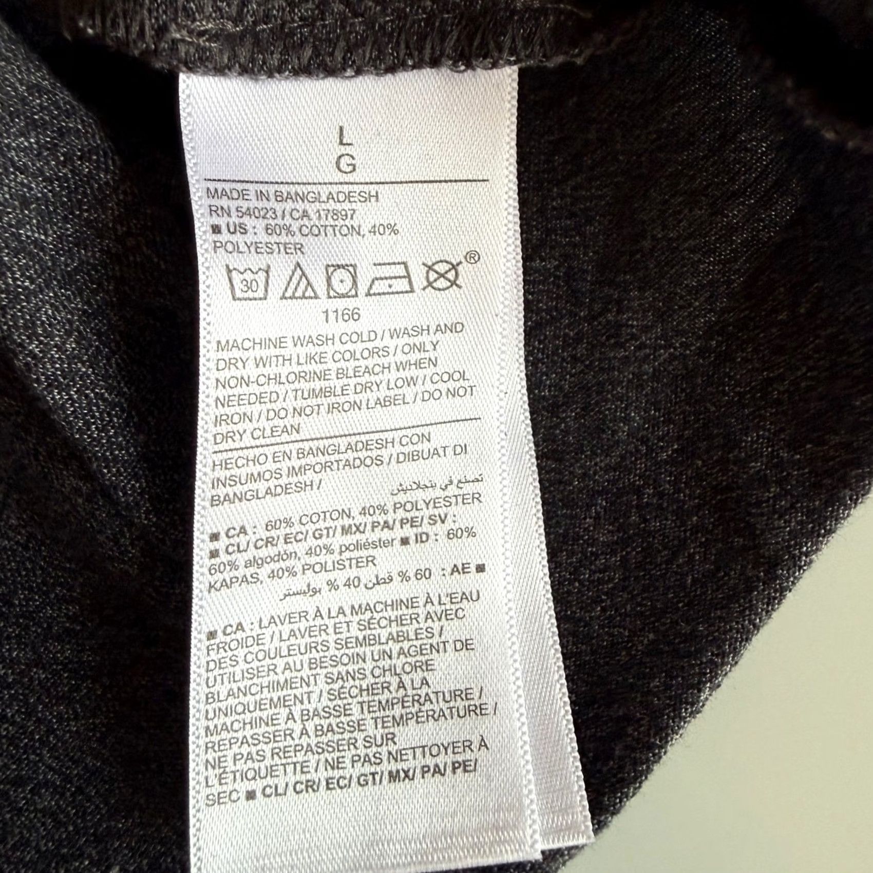 Old Navy Old Navy Mens L T-Shirt Dark Gray Soft Washed Heathered Basic Tee Normcore Size US L / EU 52-54 / 3 - 5 Thumbnail