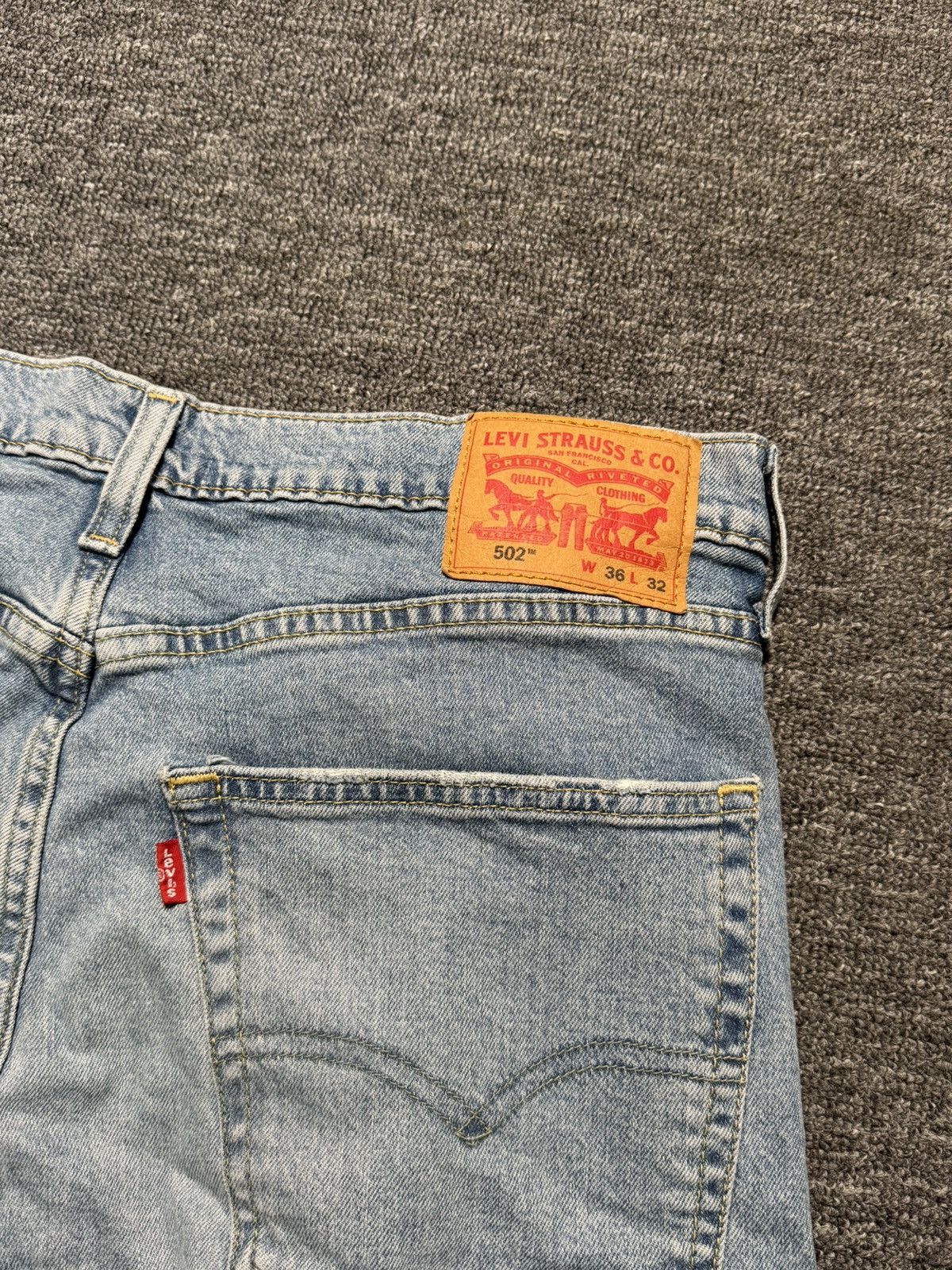 Levi's Levi’s 502 Jeans W36 L32 Light Wash Vintage Distressed Denim Size US 36 / EU 52 - 9 Thumbnail