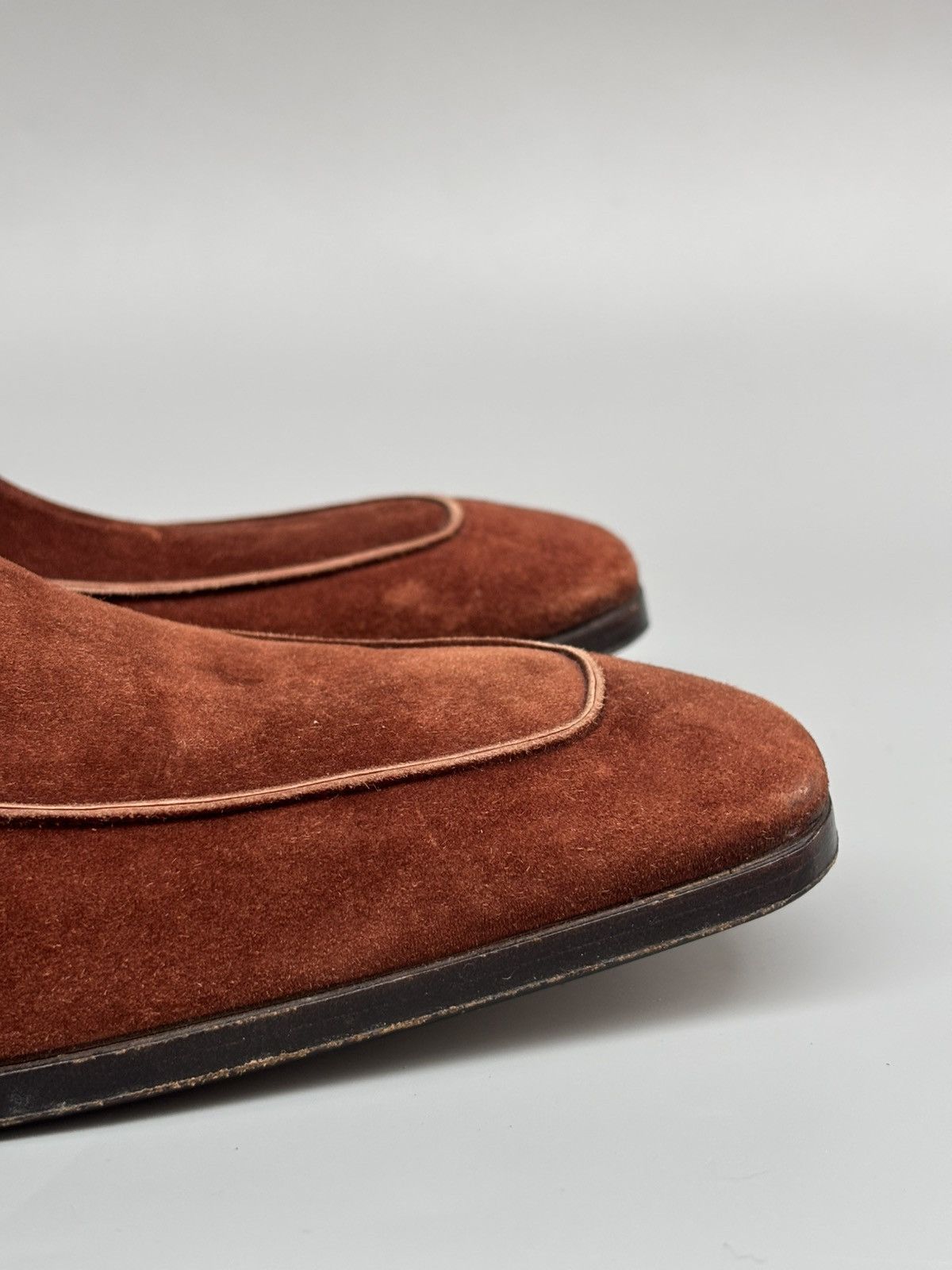 Yves Saint Laurent Yves Saint Laurent- Rive Gauche Tom Ford Era- Suede Loafers Size US 9 / EU 42 - 9 Thumbnail