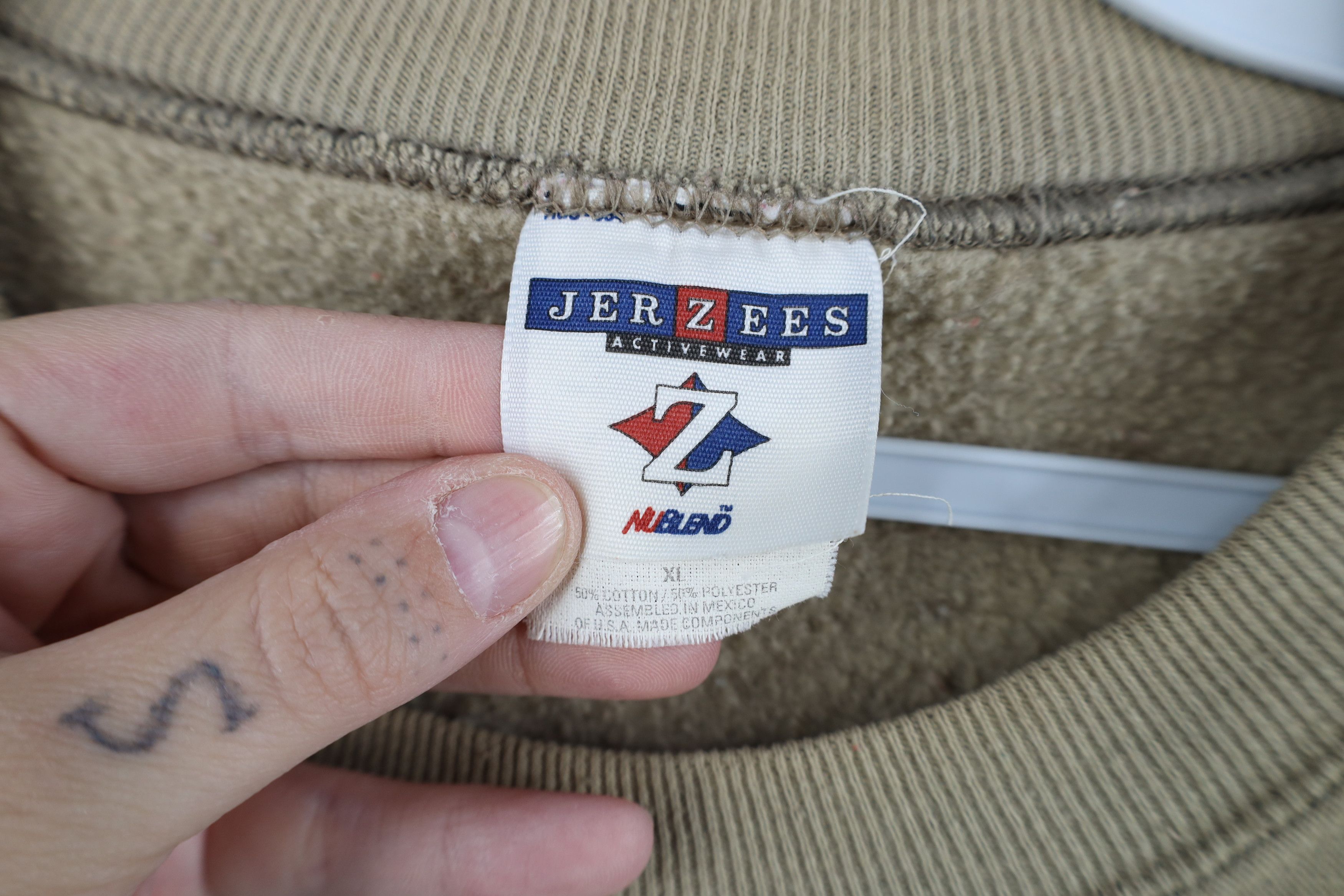 Vintage Vintage 90s Streetwear Blank Crewneck Sweatshirt Khaki Beige Size US XL / EU 56 / 4 - 10 Thumbnail
