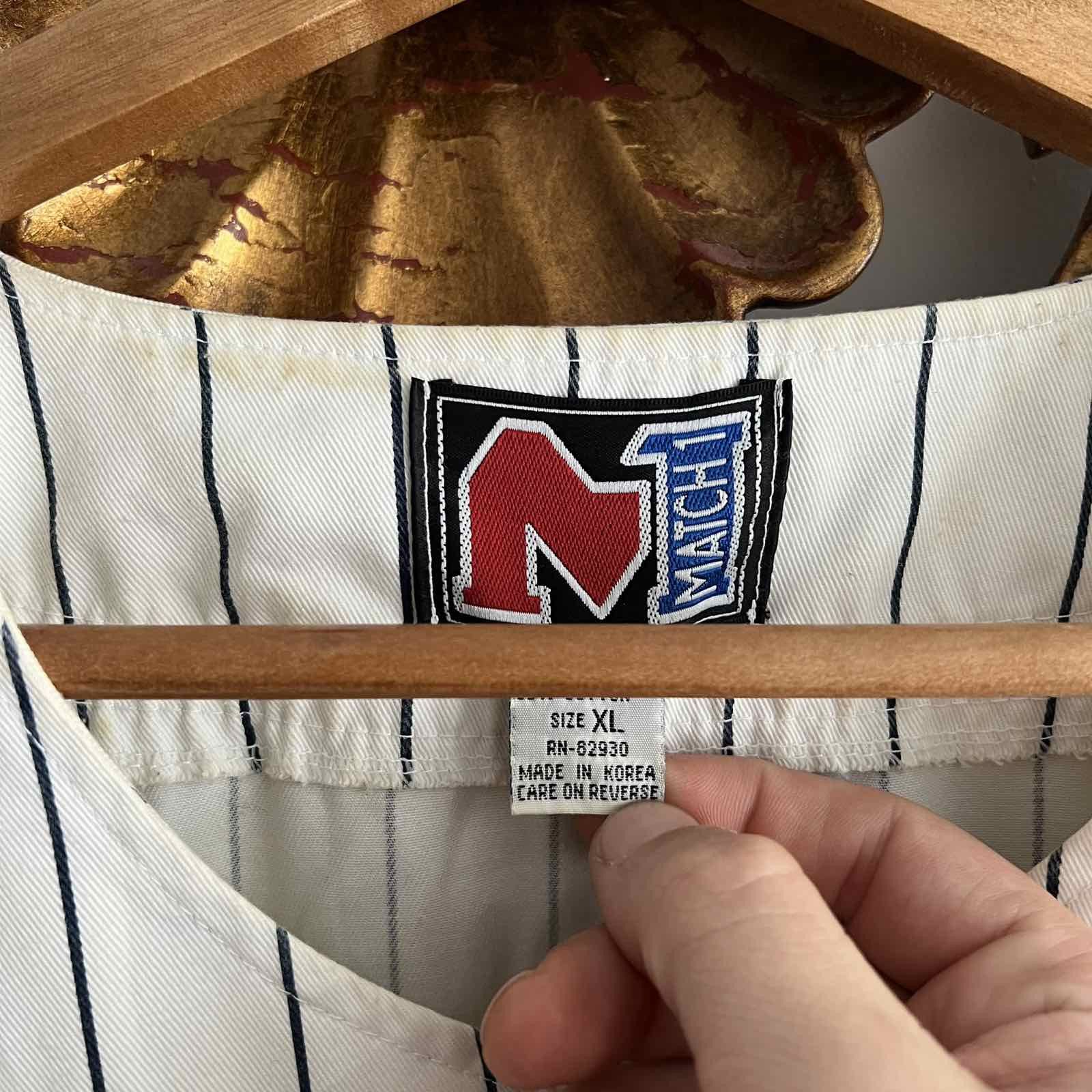 Vintage Rare 90s University of Michigan Wolverines Vintage Size US XL / EU 56 / 4 - 3 Thumbnail