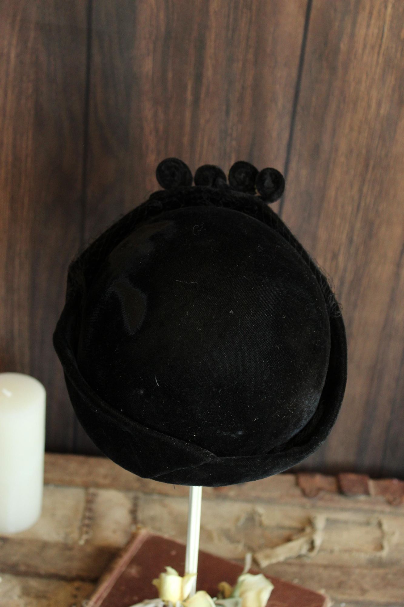 Vintage Vintage 1940s Hat, Black Small Topper with Birdcage Veil and Size ONE SIZE - 6 Thumbnail