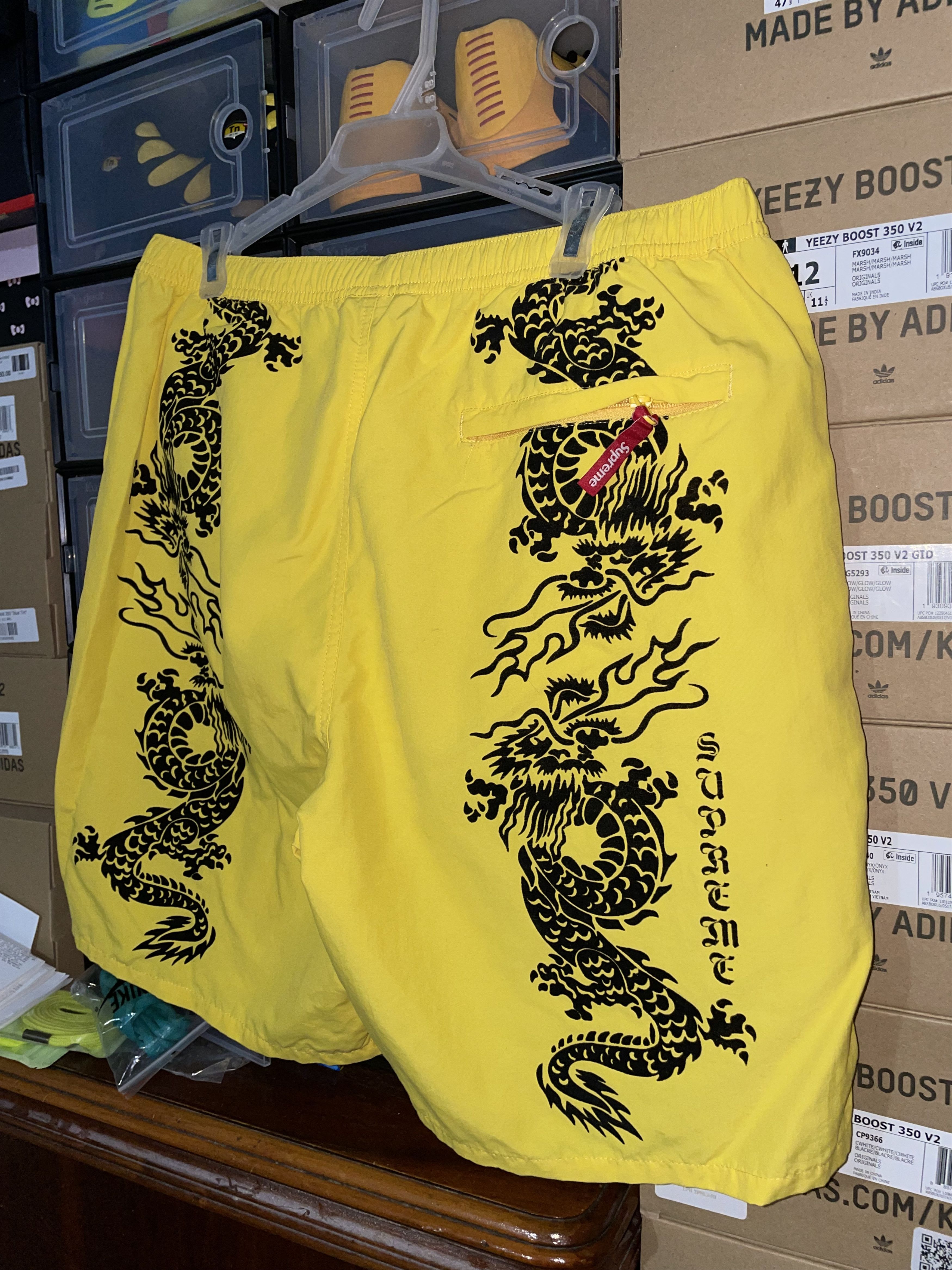 Supreme Supreme Dragon Water Short Yellow SS21 size Large NEW Size US 36 / EU 52 - 4 Thumbnail