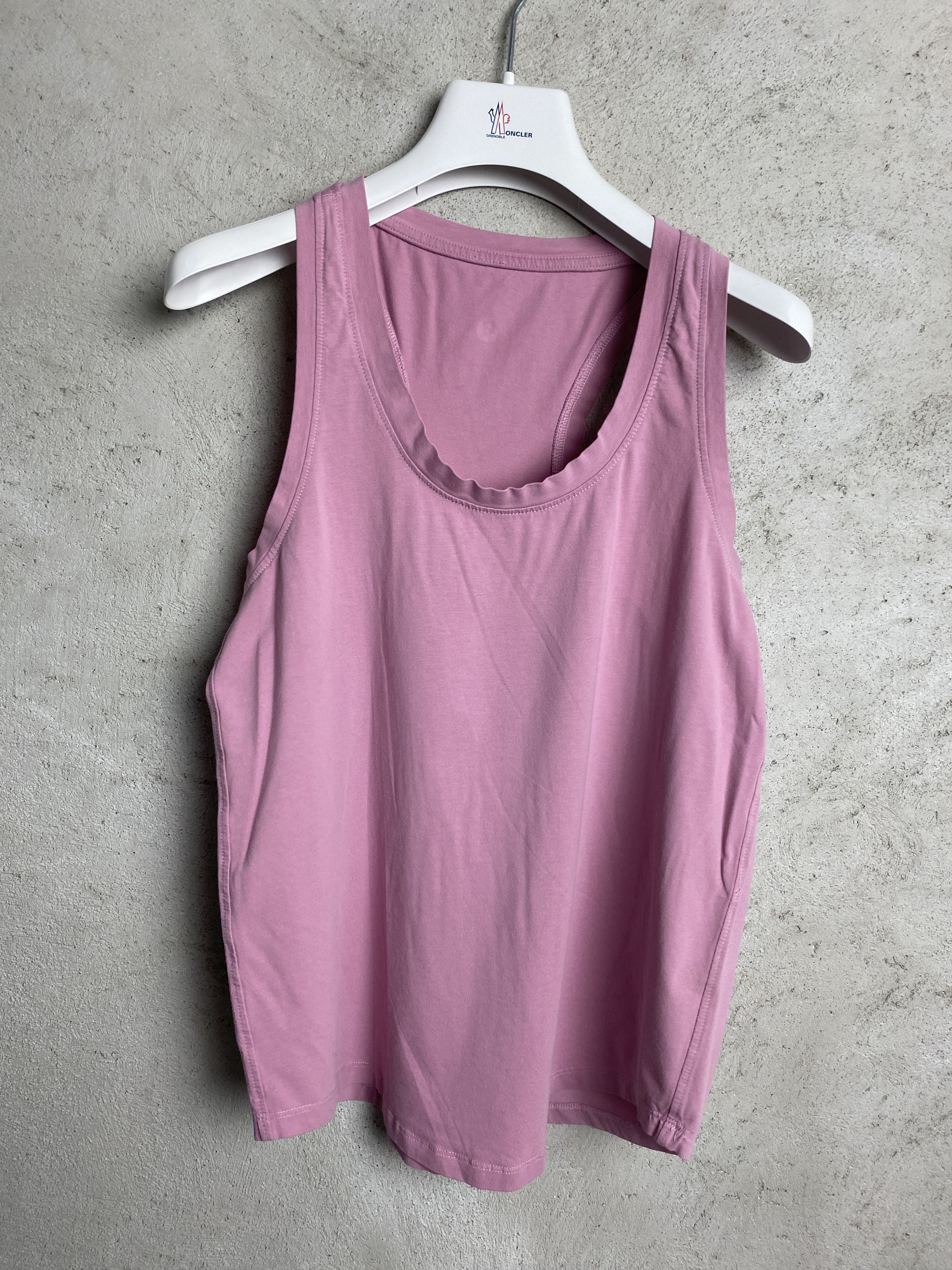Lululemon Lululemon tank top t-shirt tee sport yoga gym pilates Size S / US 4 / IT 40 - 2 Thumbnail