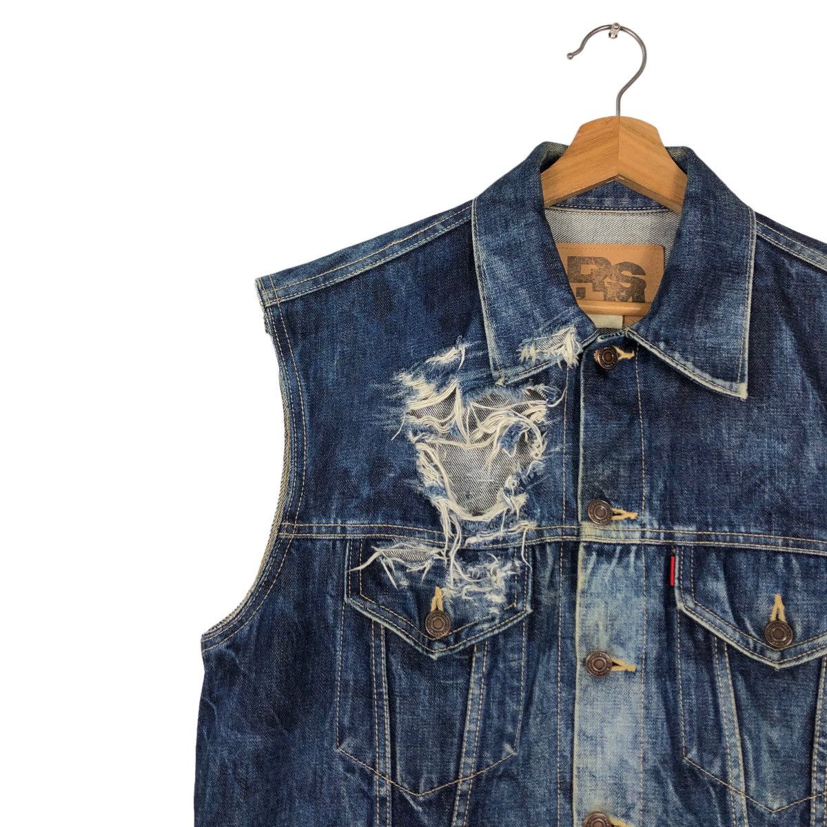 Japanese Brand 🔥Vintage Denim Tank Top Trucker Cafe Racer RSM Issey Miyake Size US M / EU 48-50 / 2 - 7 Thumbnail