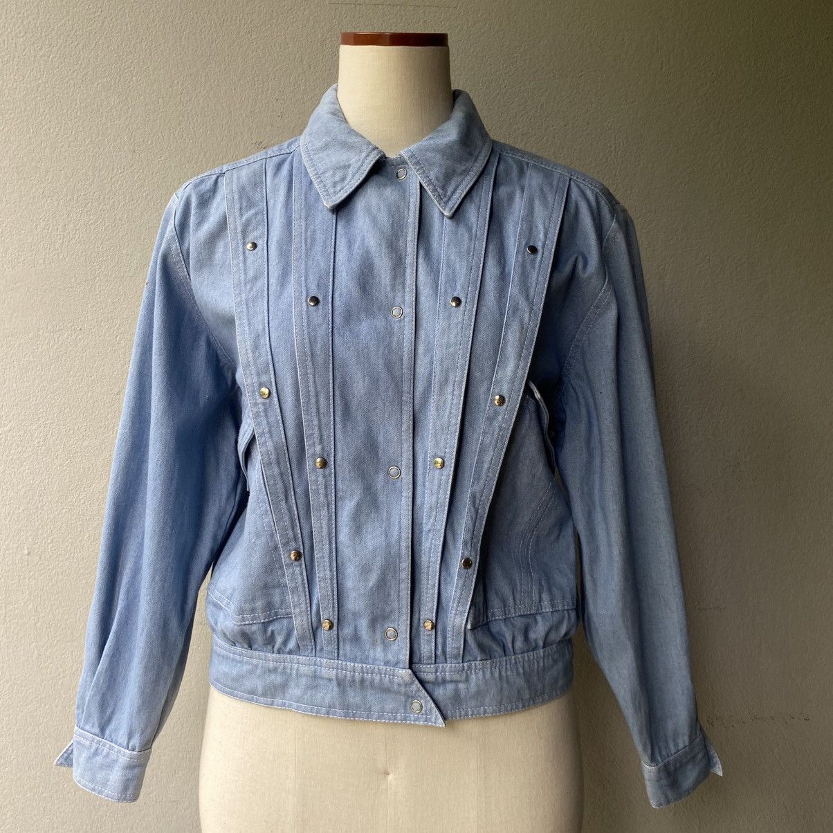 Thierry Mugler Thierry Mugler Light Blue Denim Jacket with Stud Details Size M / US 6-8 / IT 42-44 - 12 Thumbnail