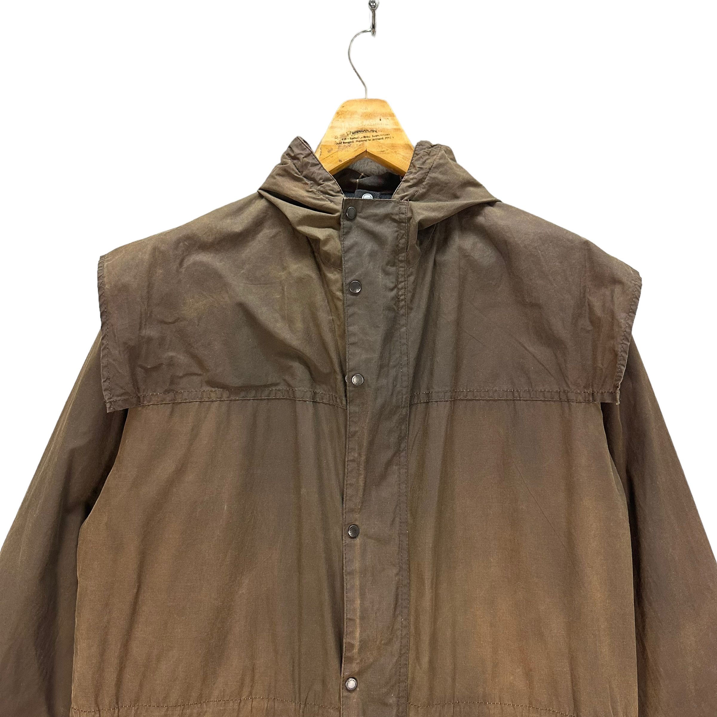 Barbour BARBOUR TARTAN LINED HOODED WAXED JACKET #8177-208 Size US M / EU 48-50 / 2 - 2 Thumbnail