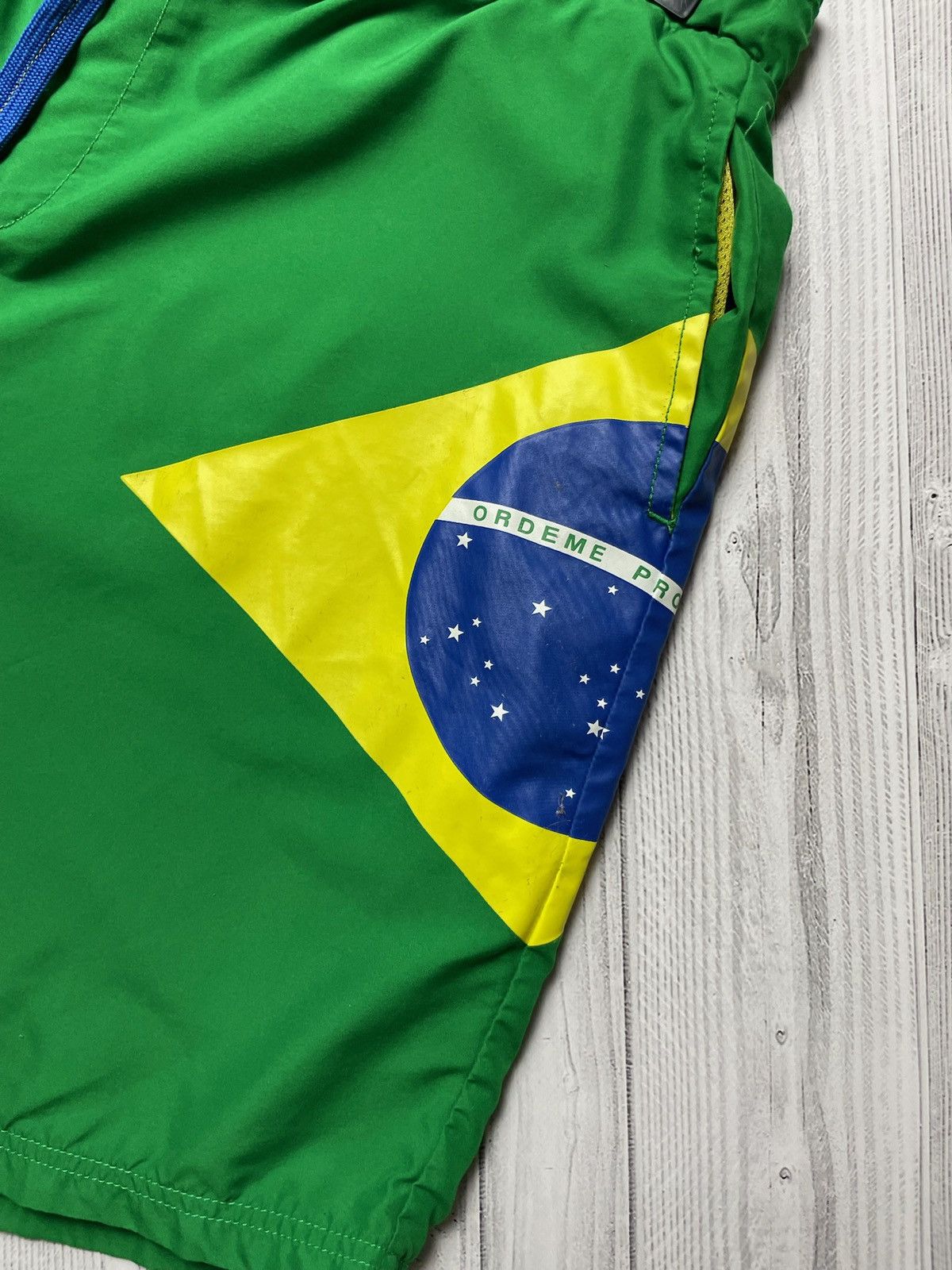 Vintage Brazil brasil vintage big logo shorts size xxl 38 Size US 38 / EU 54 - 2 Thumbnail