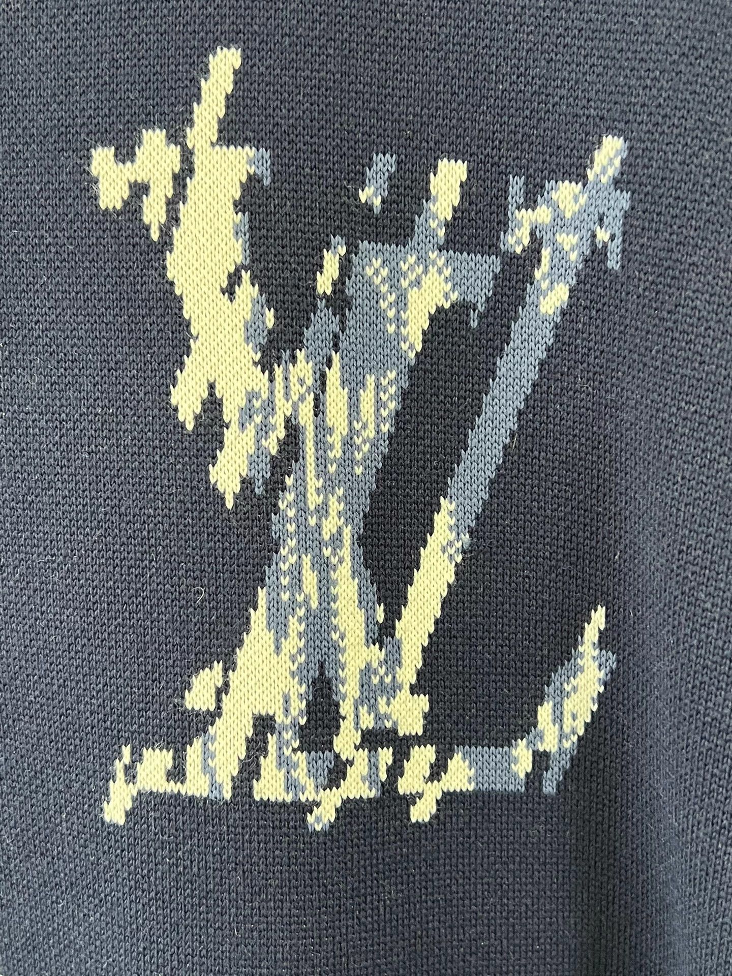 Louis Vuitton LV Knit Zipper Jacket Navy Blue Allover Monogram S Size US S / EU 44-46 / 1 - 5 Thumbnail