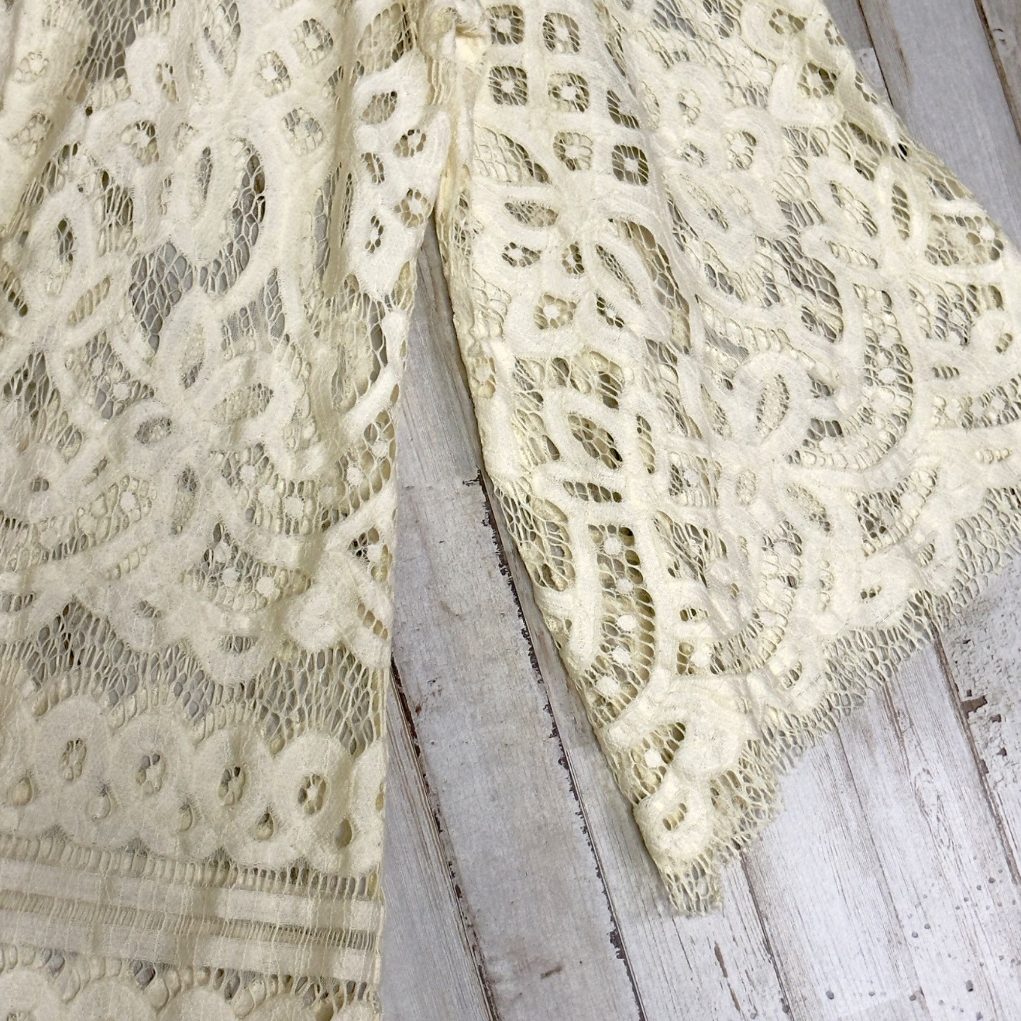 Designer Gimmick Cream Dip Dye Gradient Floral Lace Crochet Long Flya Size S / US 4 / IT 40 - 10 Thumbnail