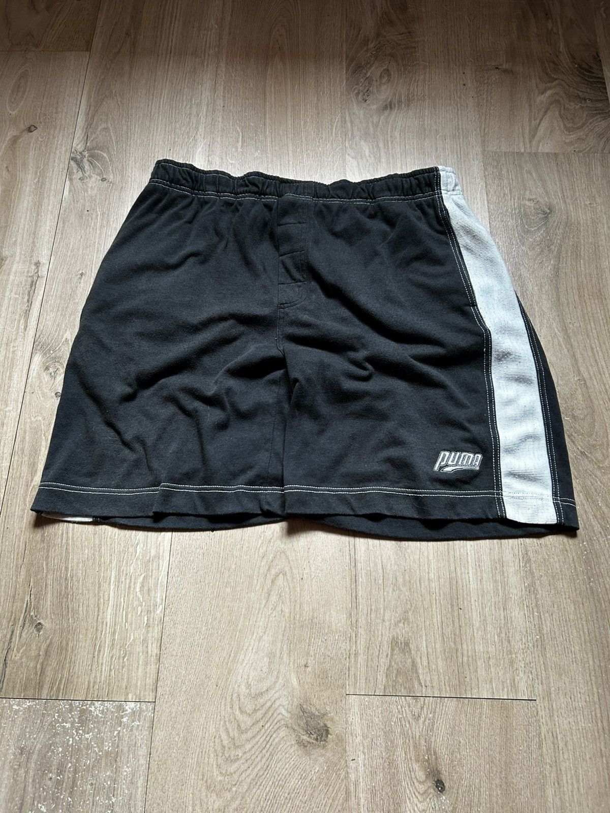 Puma Swag vintage puma shorts 90s 00s 2000s Size US 40 / EU 56 - 1 Thumbnail